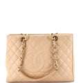 Grand Shopping Tote Quilted Caviar