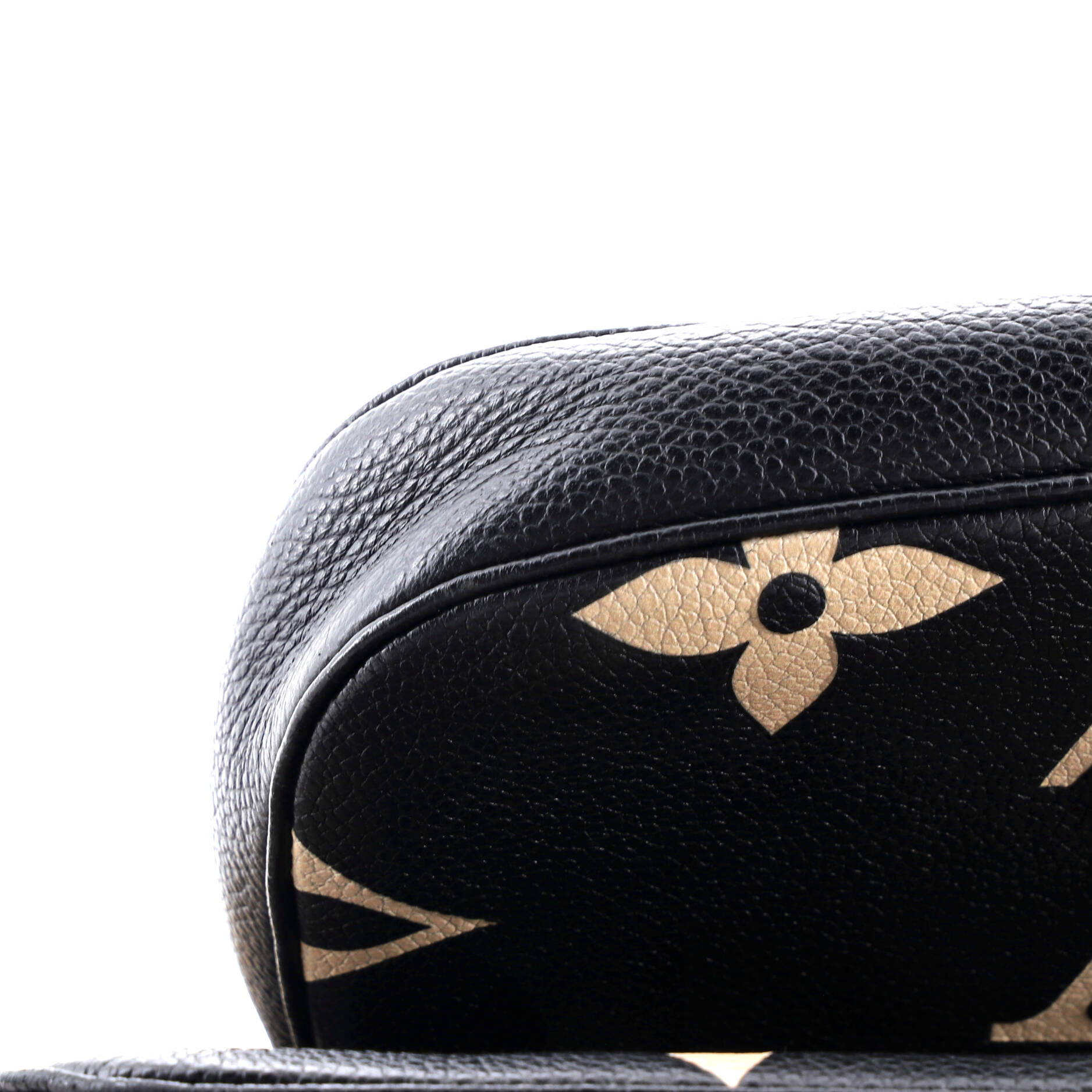Multi Pochette Accessoires Bicolor Monogram Empreinte Giant