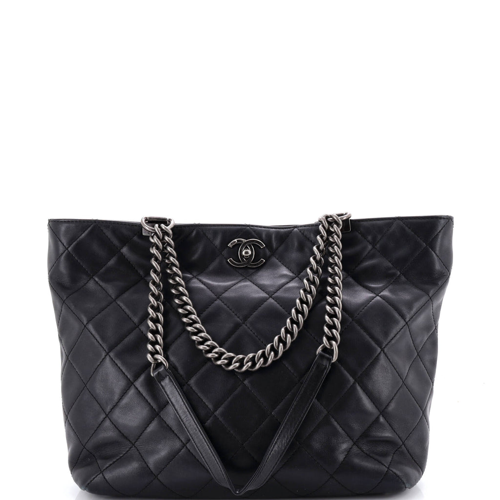 Shopping In Chains Tote Quilted Calfskin Large