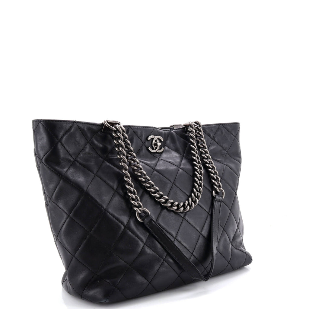 Shopping In Chains Tote Quilted Calfskin Large