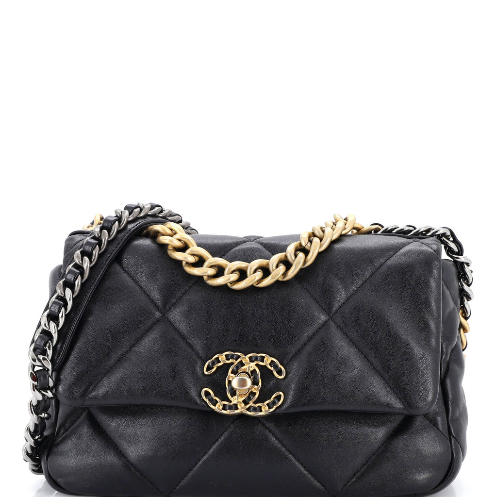 19 Flap Bag Quilted Leather Medium