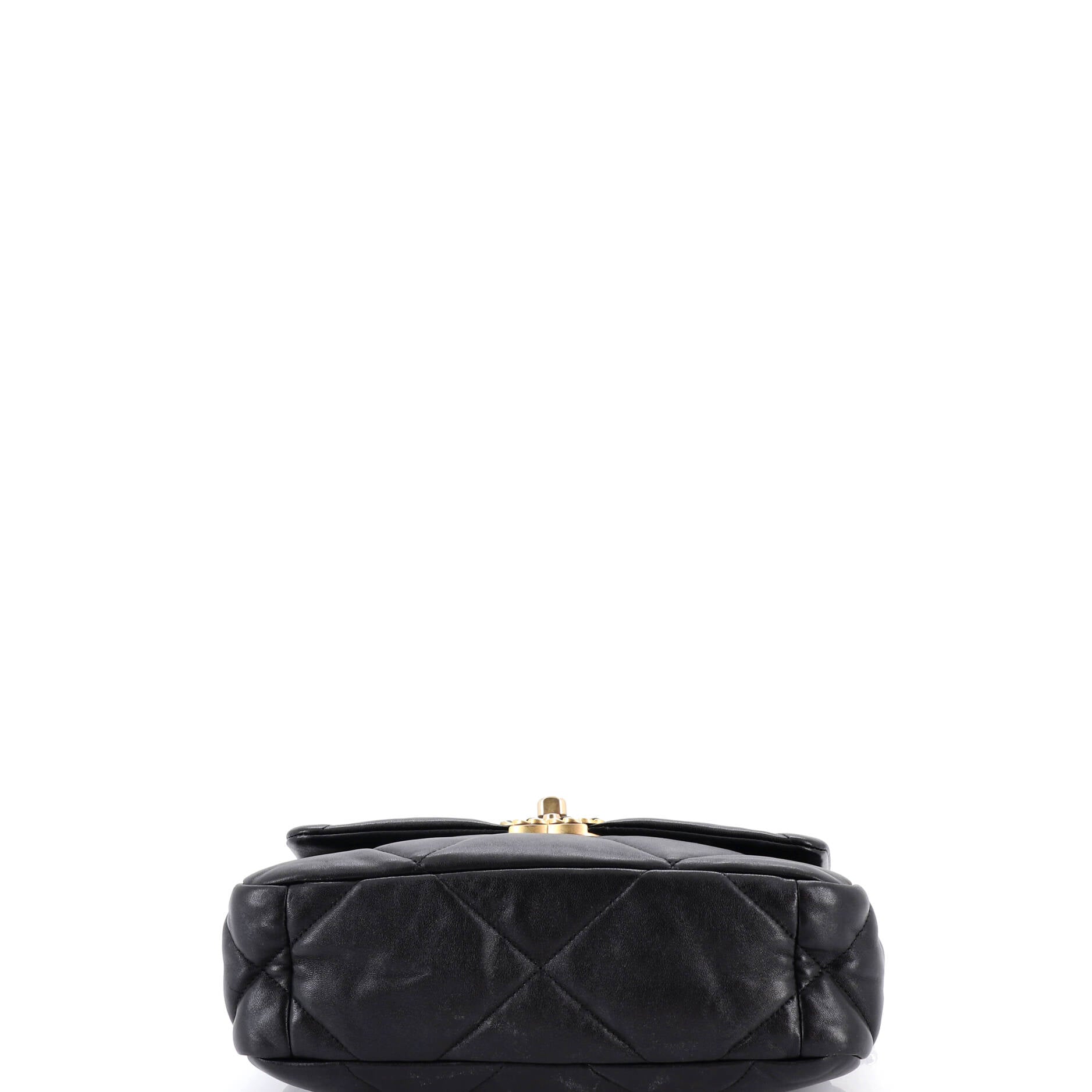 19 Flap Bag Quilted Leather Medium