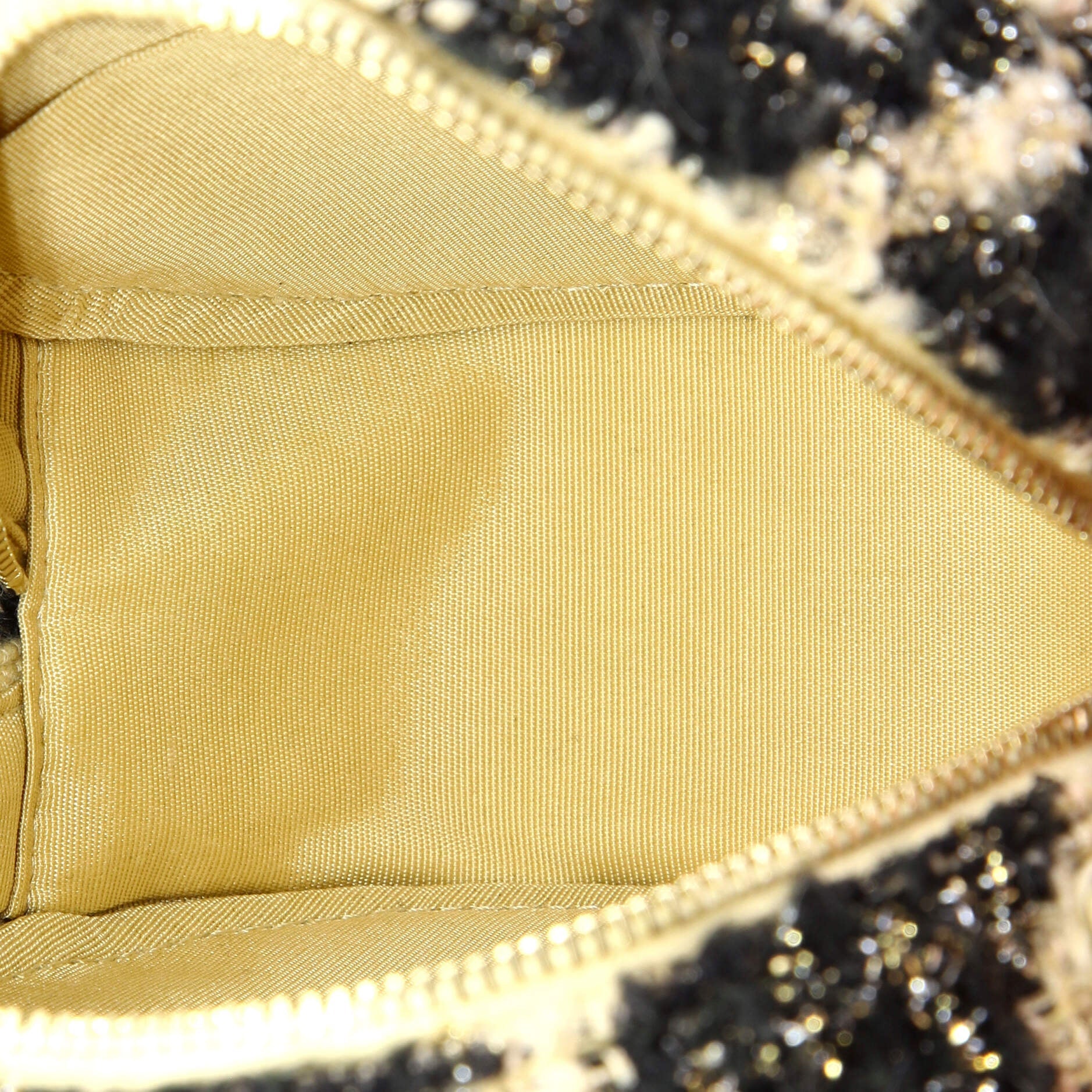 Round Clutch with Chain and Coin Purse Quilted Tweed with Shearling