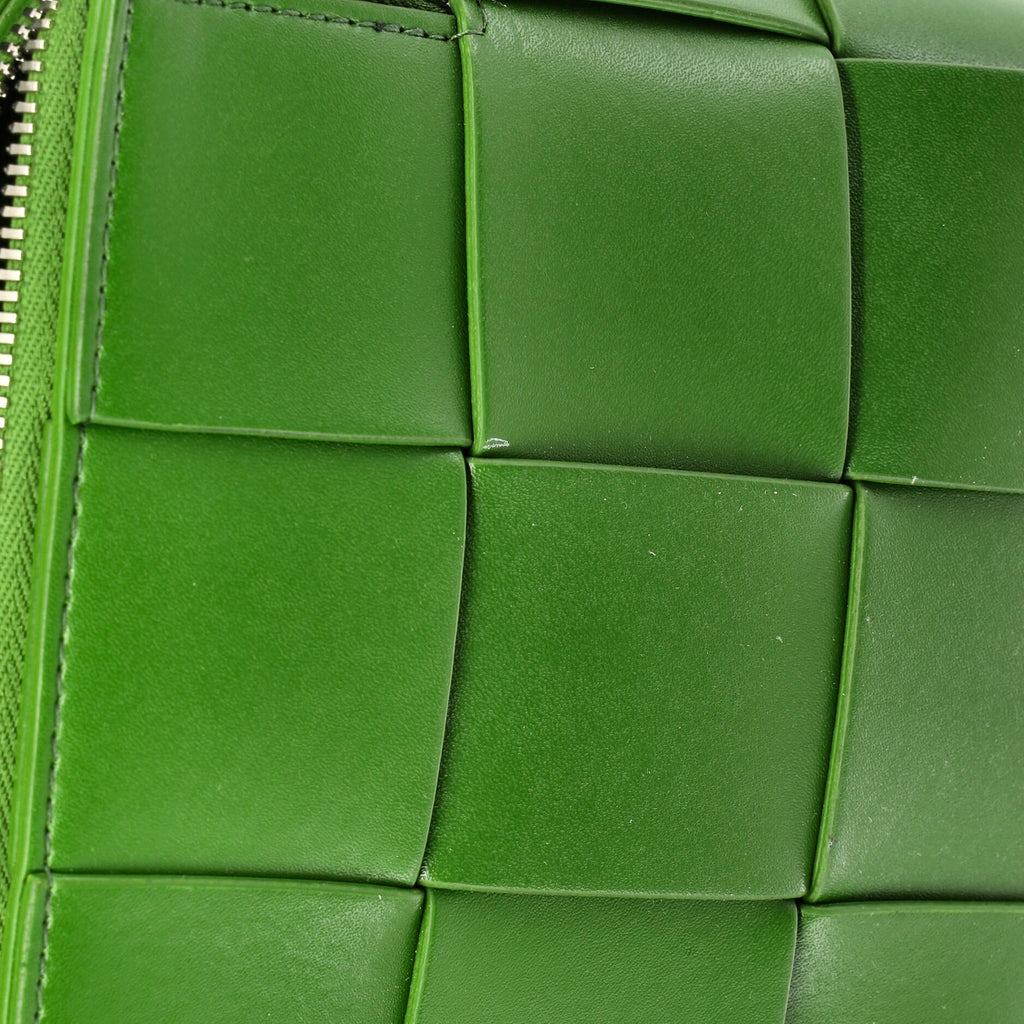 Cassette Zip Camera Crossbody Bag Maxi Intrecciato Leather