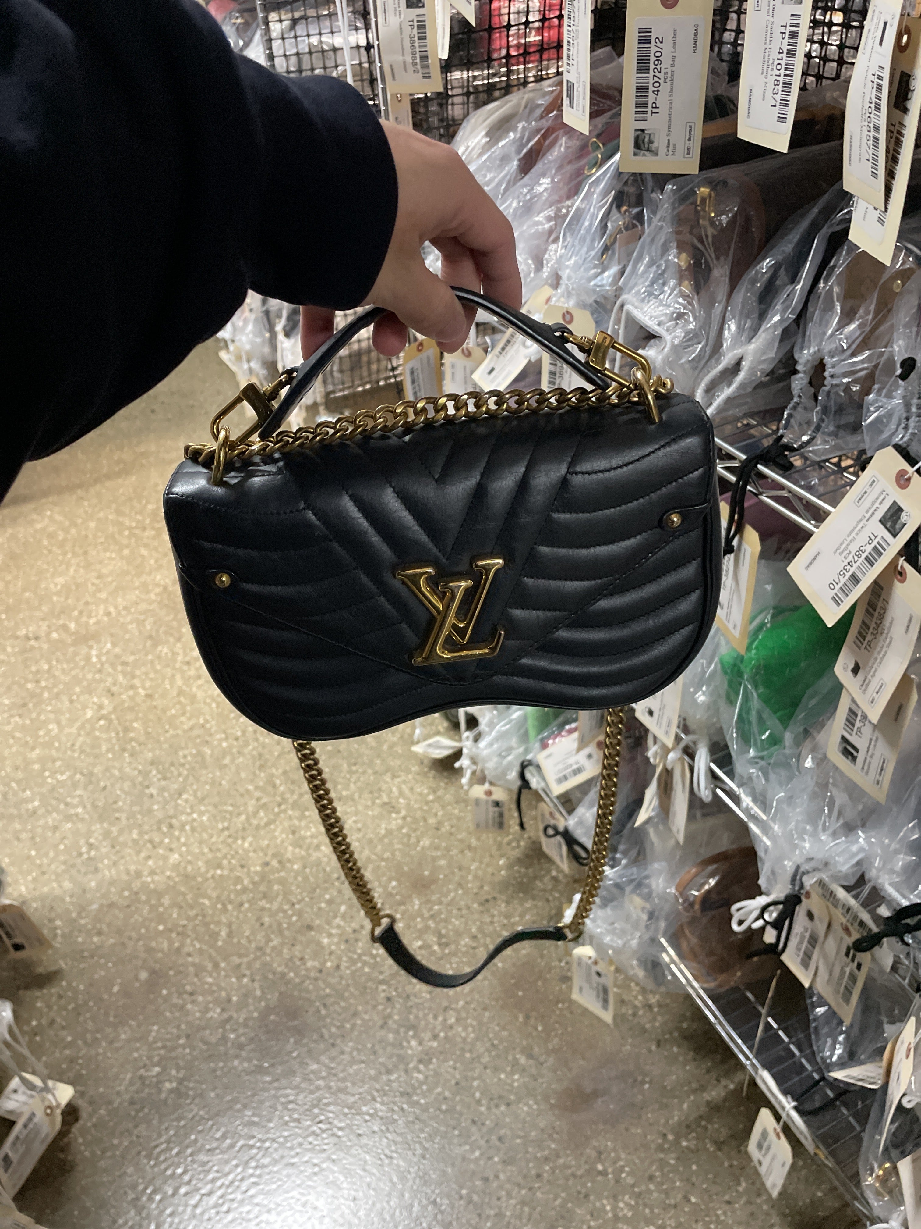New Wave Chain Bag Quilted Leather MM