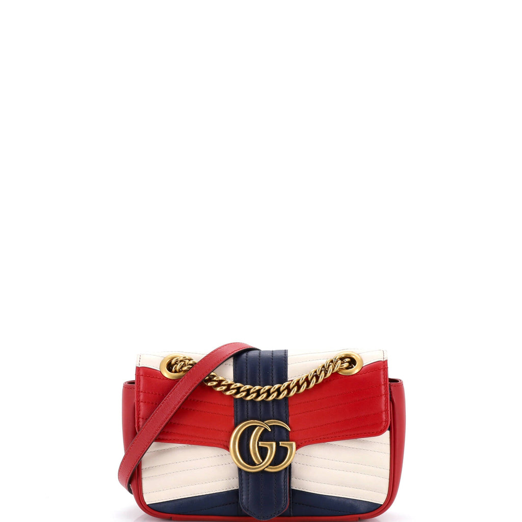 GG Marmont Flap Bag Matelasse Leather Small