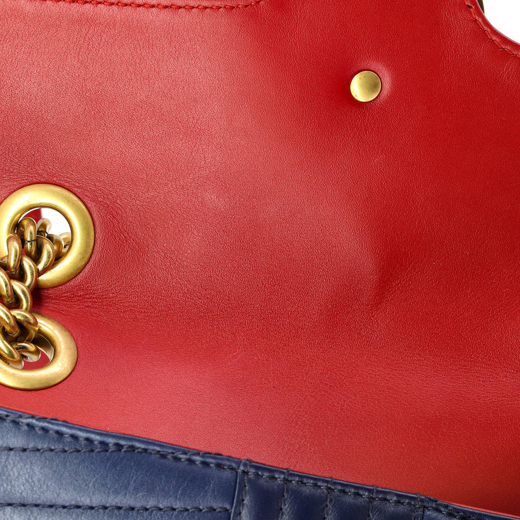 GG Marmont Flap Bag Matelasse Leather Small