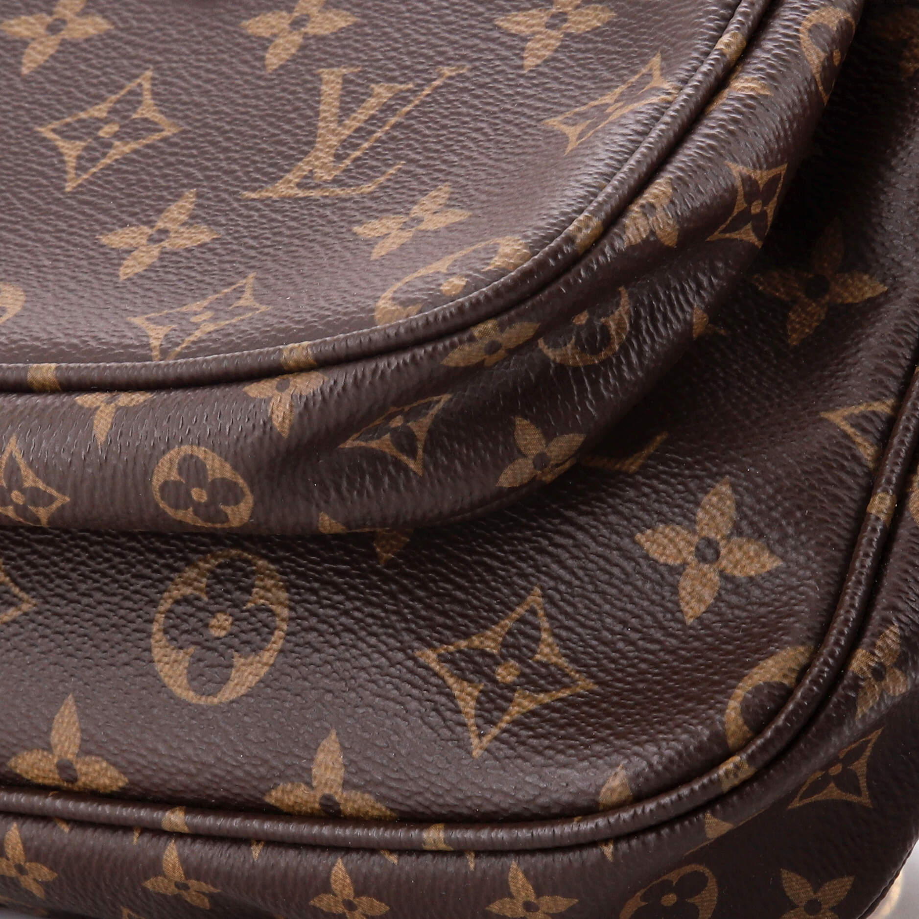 Multi Pochette Accessoires Monogram Canvas