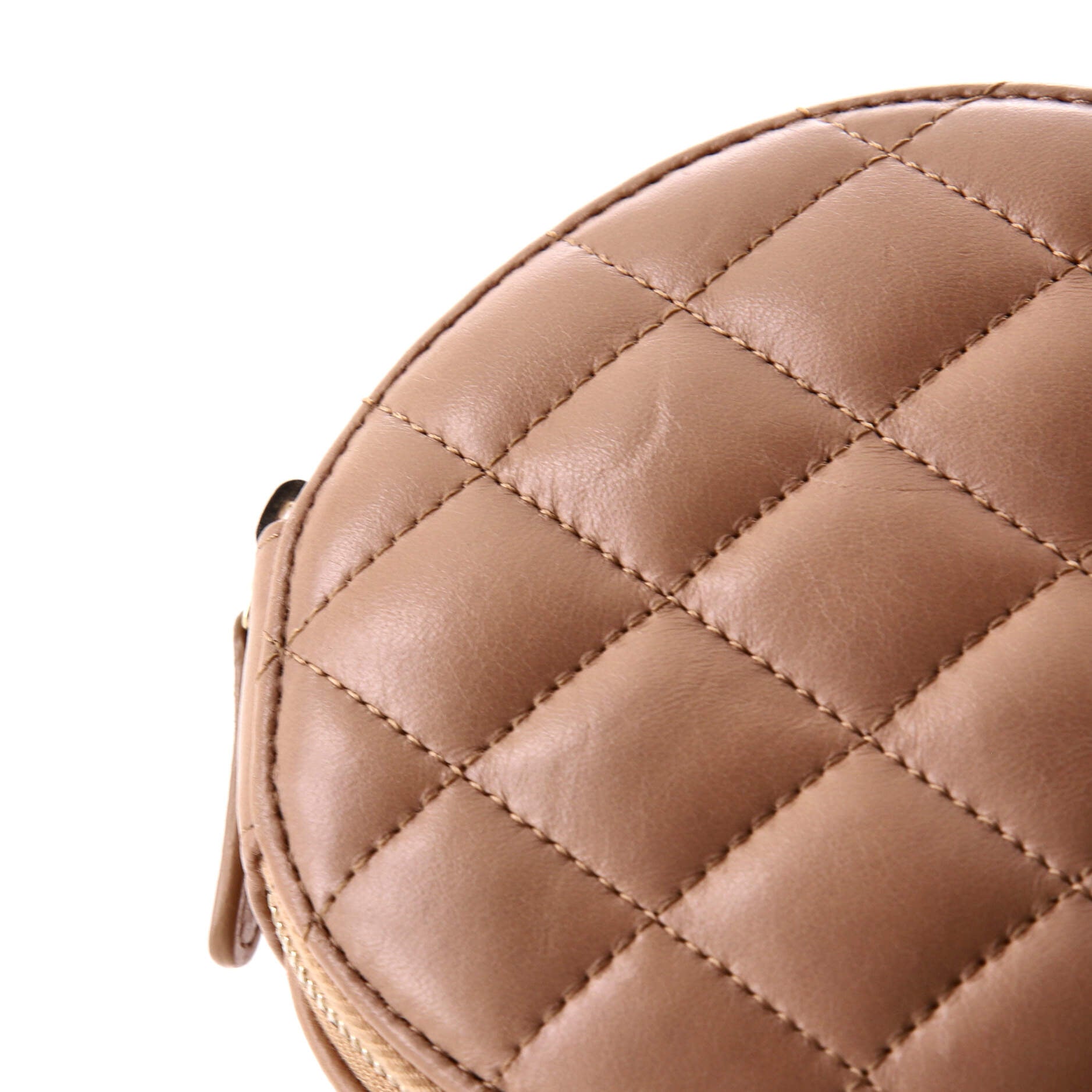 All Slide Long Round Clutch with Chain Quilted Lambskin