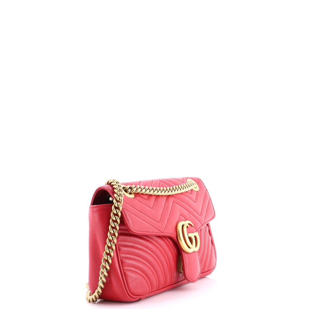 GG Marmont Flap Bag Matelasse Leather Medium