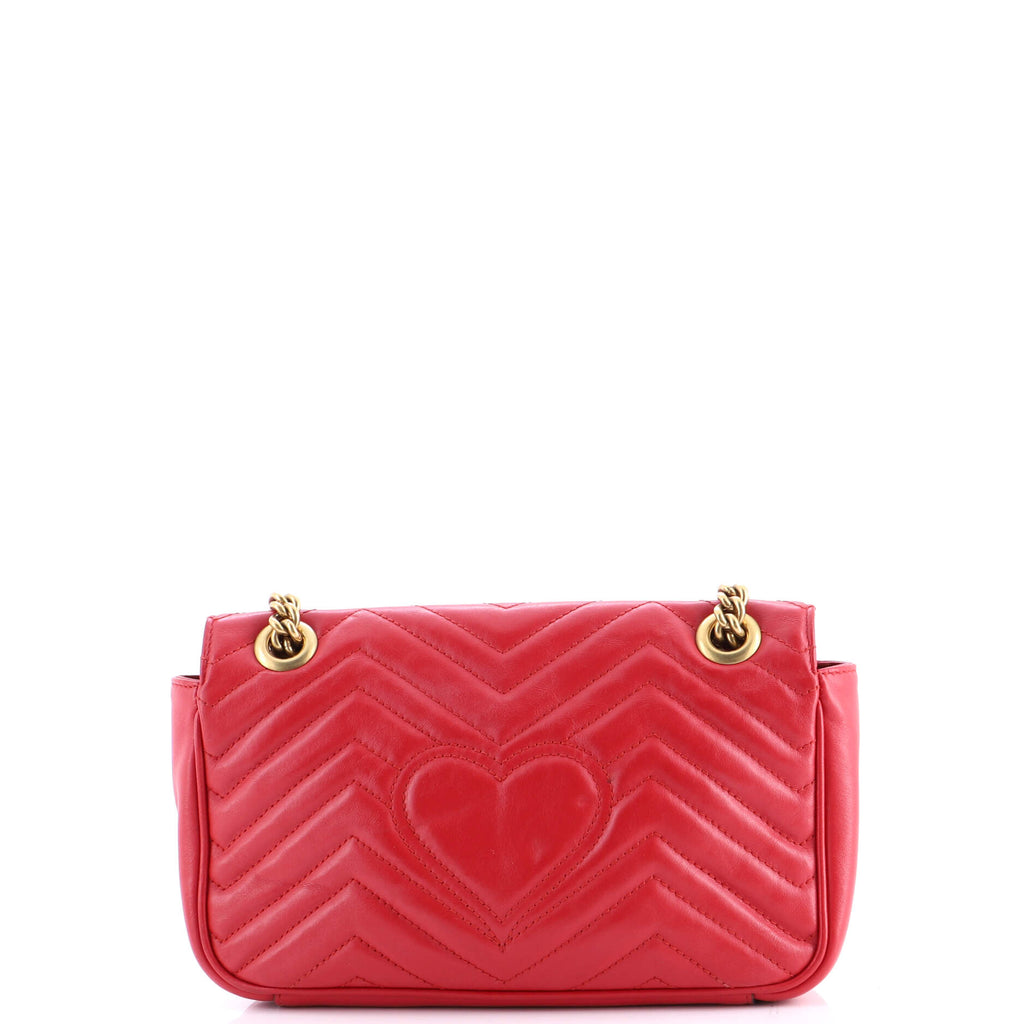 GG Marmont Flap Bag Matelasse Leather Medium
