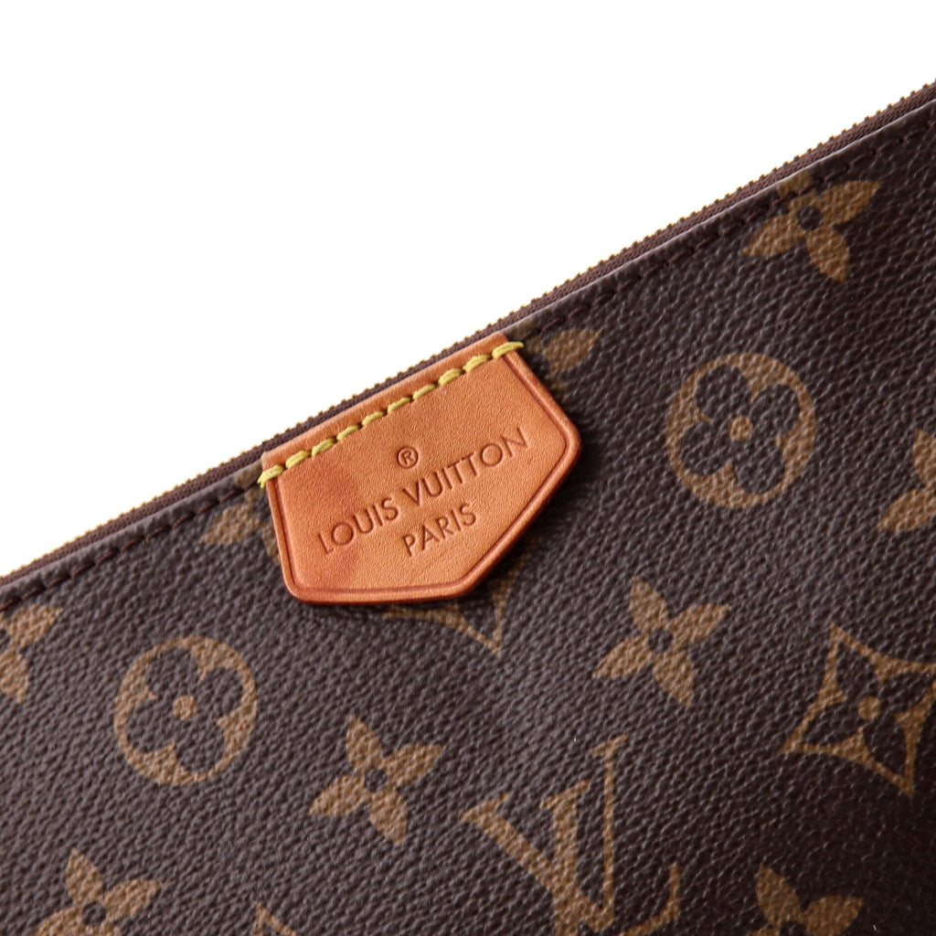 Multi Pochette Accessoires Monogram Canvas