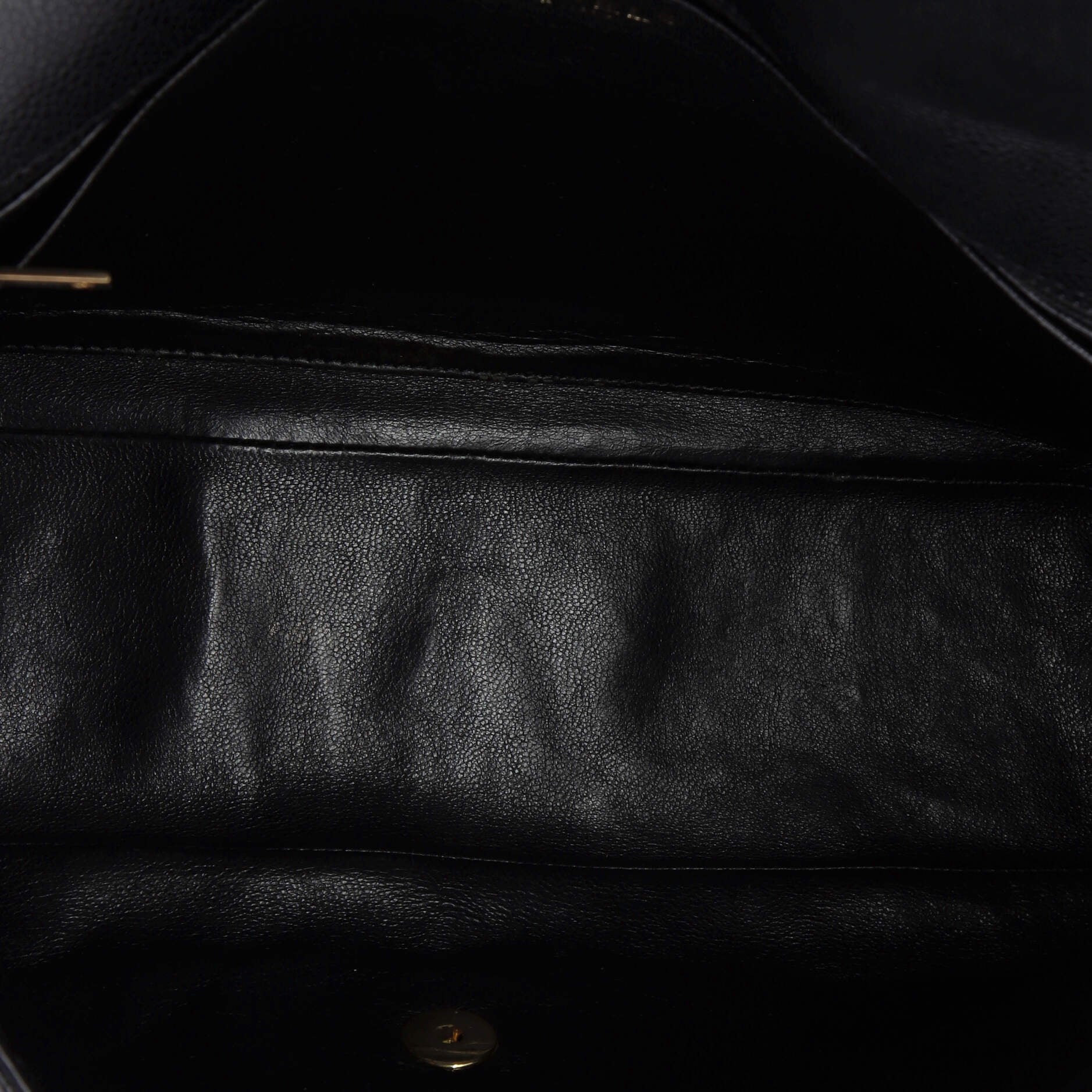 Classic Single Flap Bag Quilted Caviar Maxi
