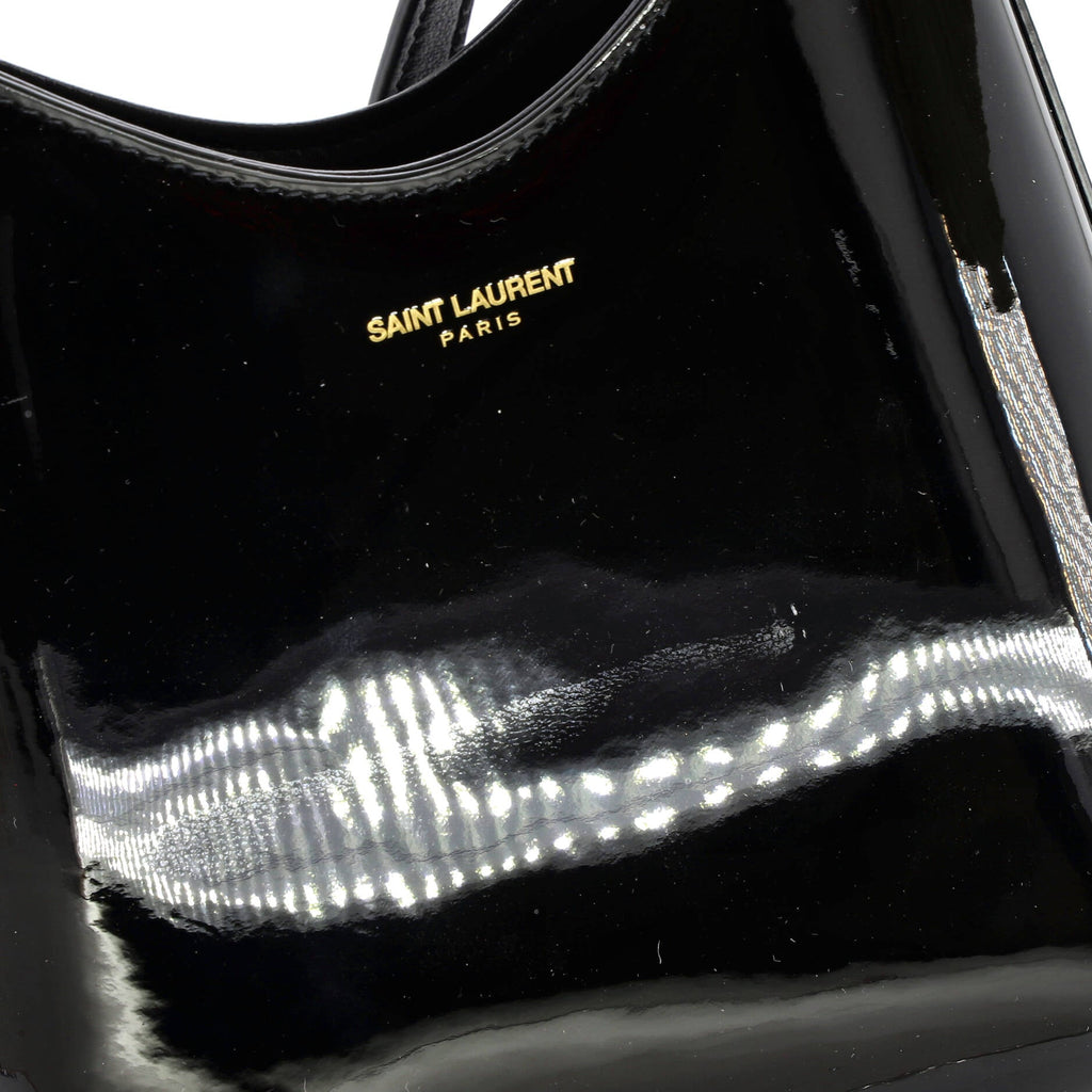 Rendez-Vous Shoulder Bag Patent Mini