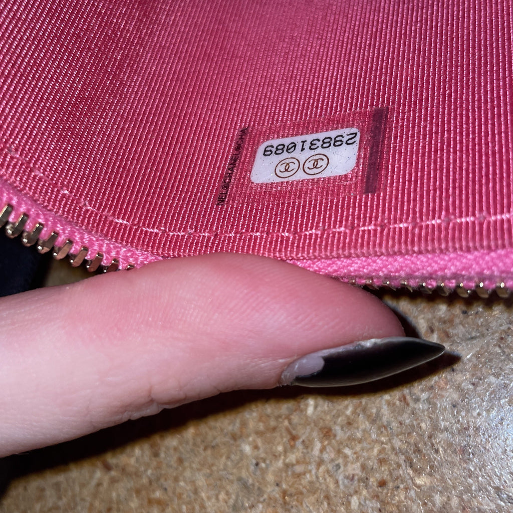 Classic Vanity Case with Chain Quilted Caviar Mini