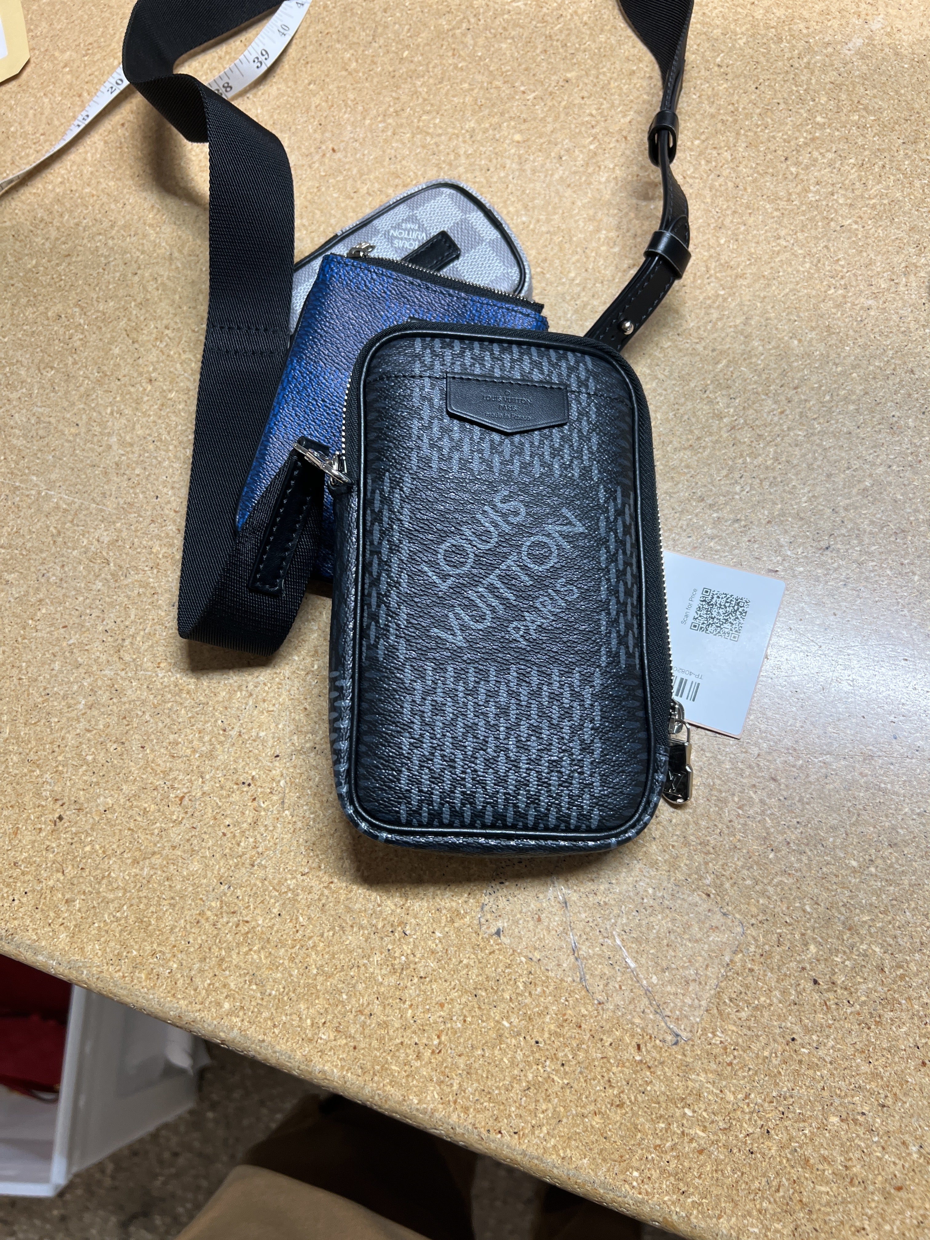 Modular Pouch Limited Edition Damier Graphite 3D