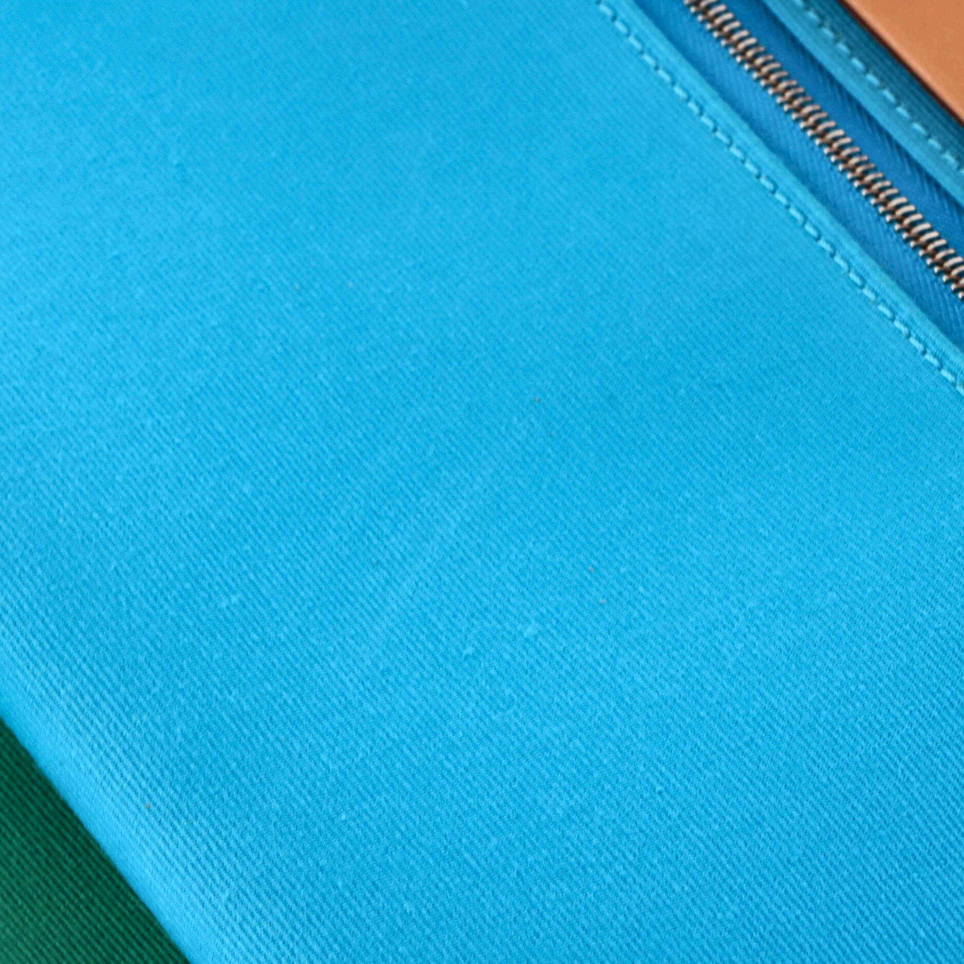 Herbag Zip Verso Leather and Toile 31
