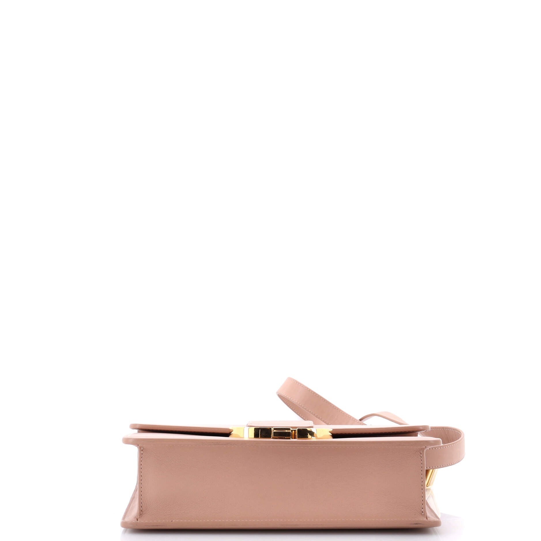 30 Montaigne Flap Bag Leather