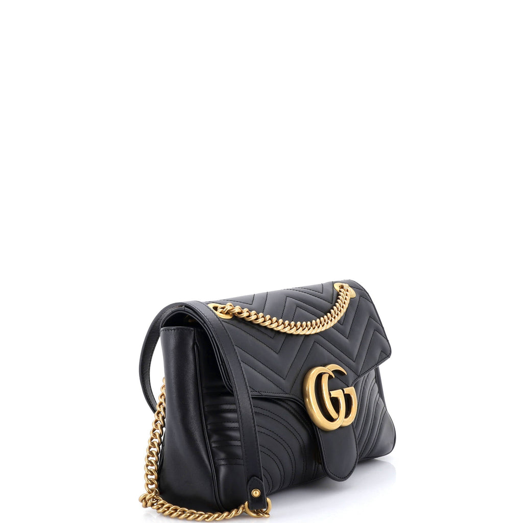 GG Marmont Flap Bag Matelasse Leather Medium