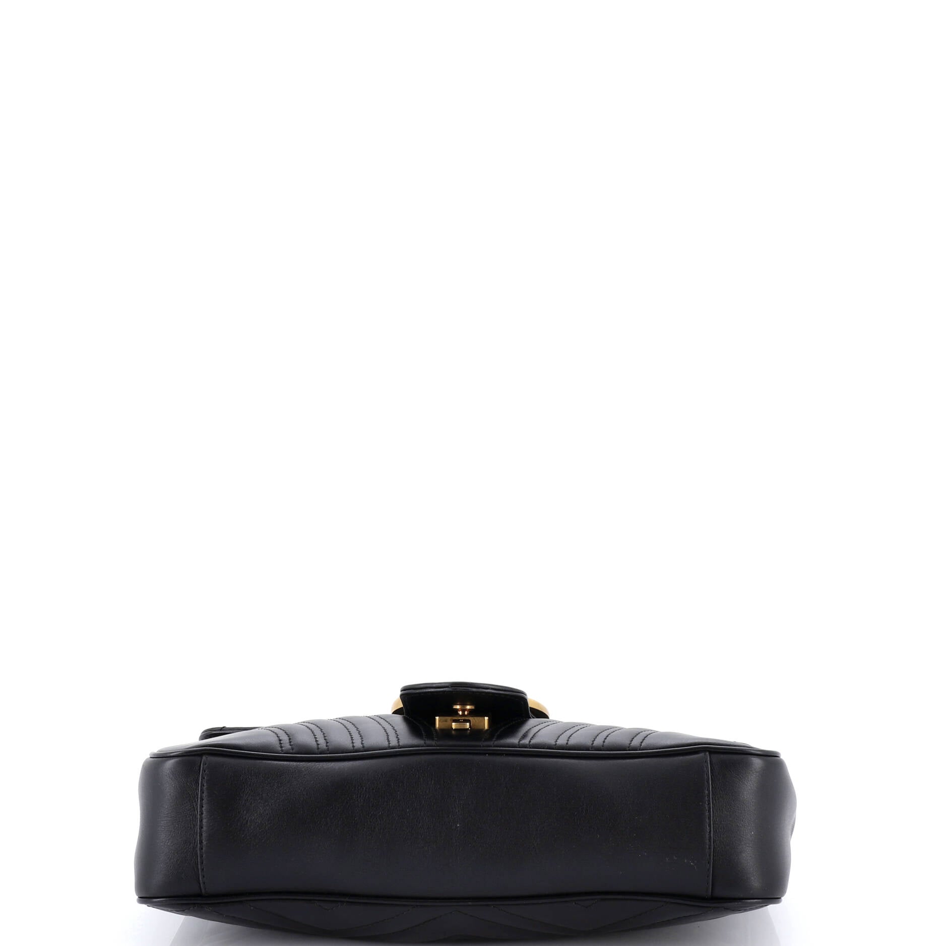 GG Marmont Flap Bag Matelasse Leather Medium