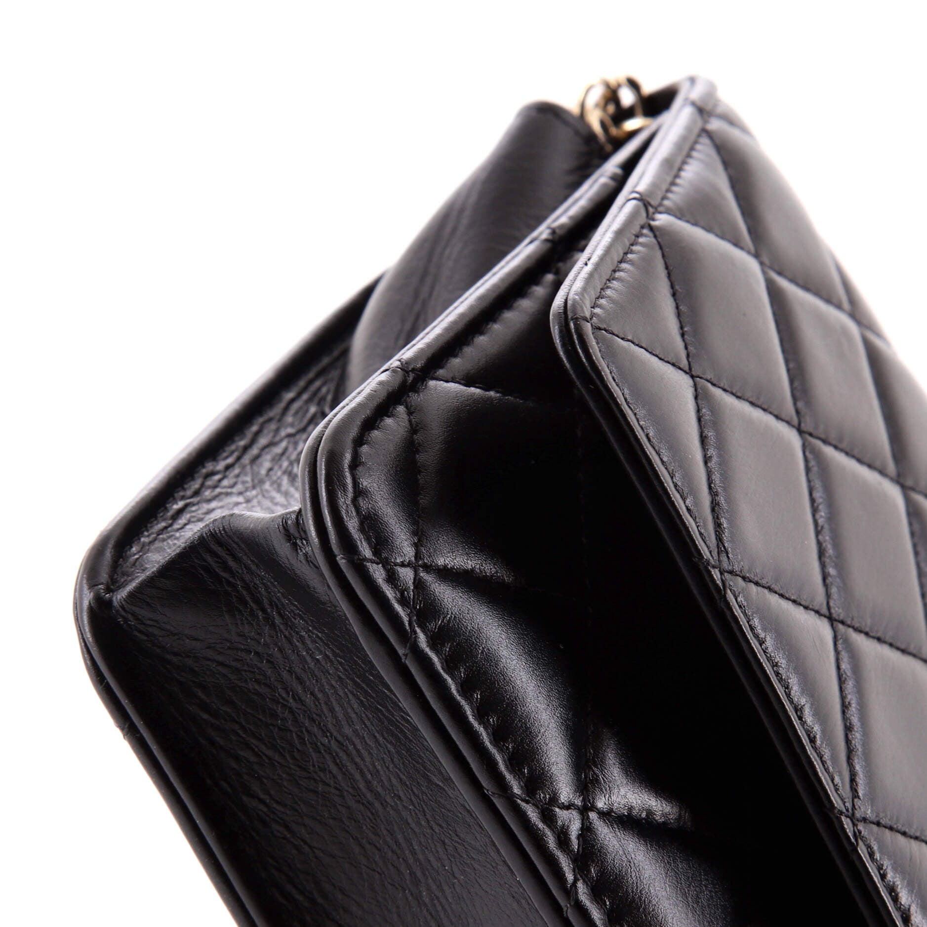 Pearl Strap CC Wallet on Chain Quilted Calfskin