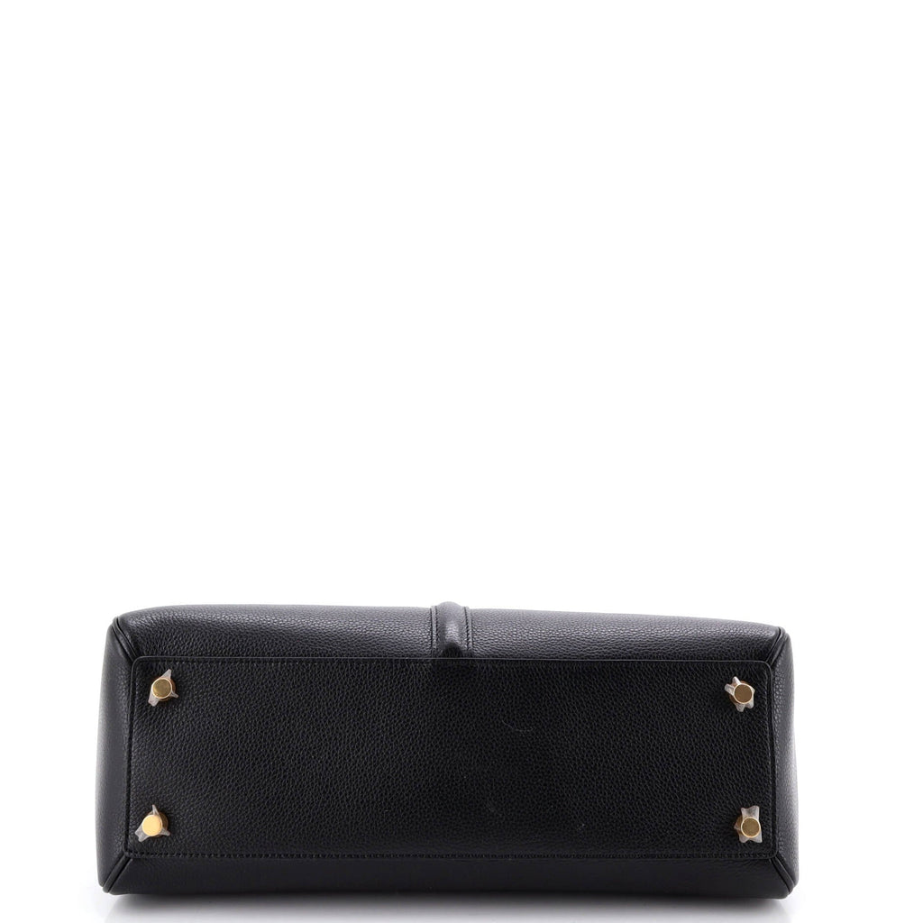 16 Top Handle Bag Grained Calfskin Medium