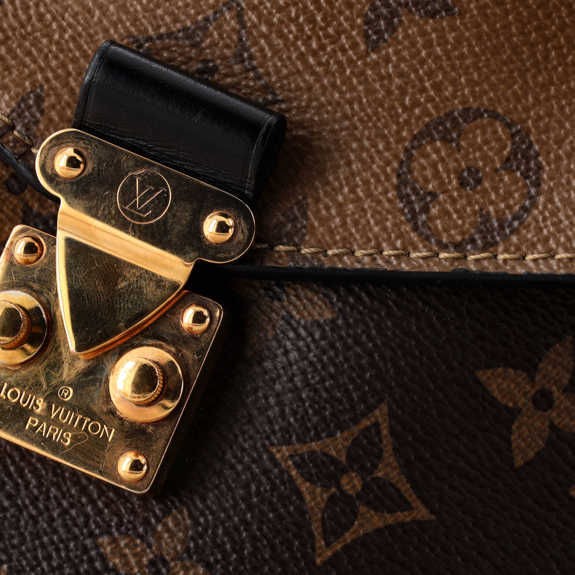Pochette Metis Reverse Monogram Canvas