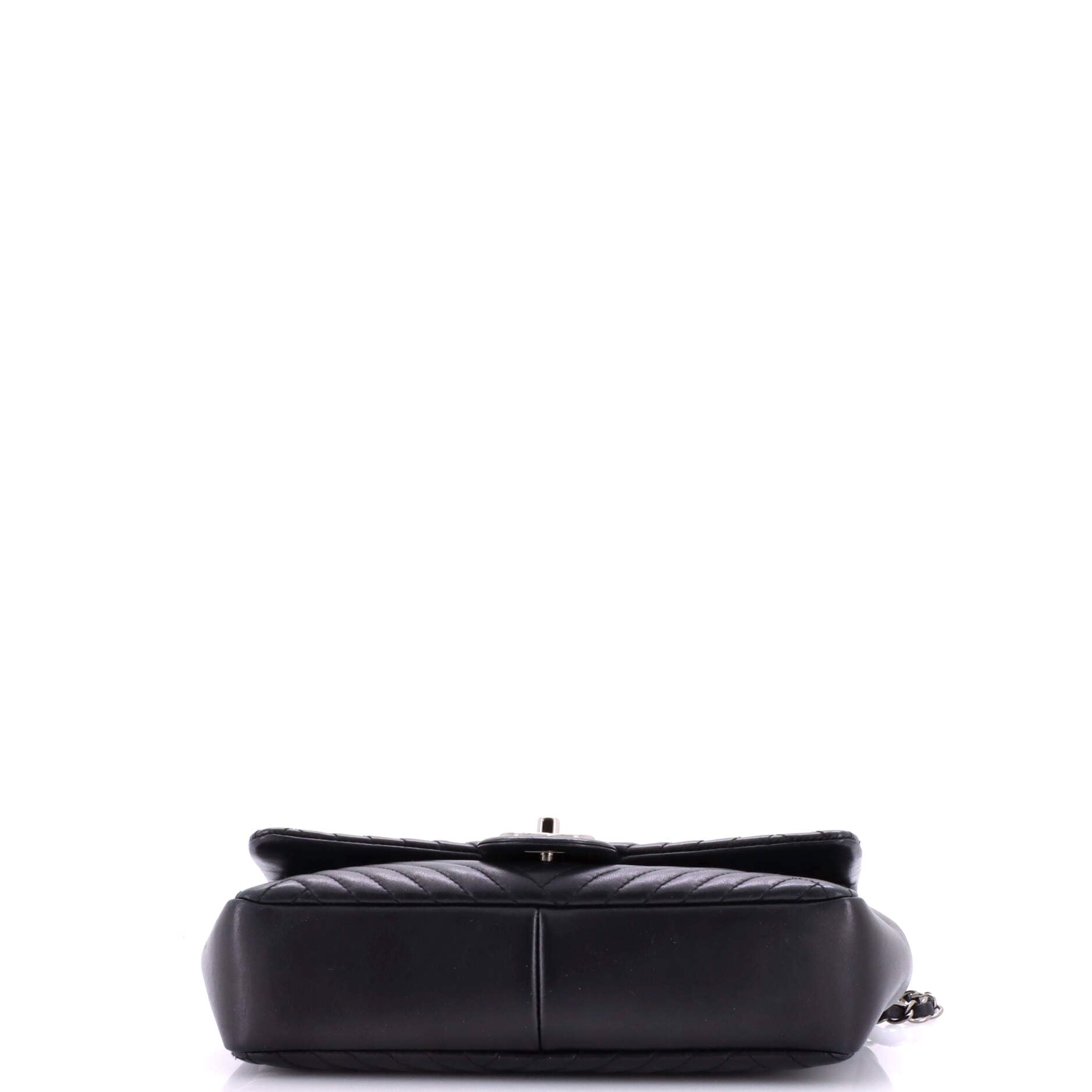 CC Crossing Flap Bag Chevron Lambskin Medium