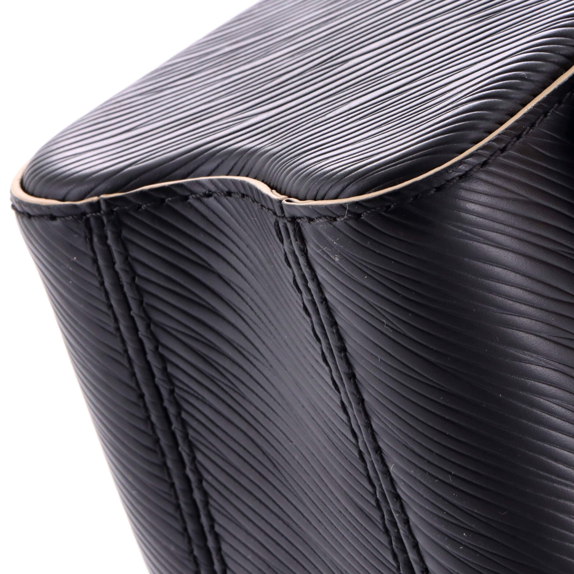Twist Handbag Limited Edition World Tour Epi Leather MM