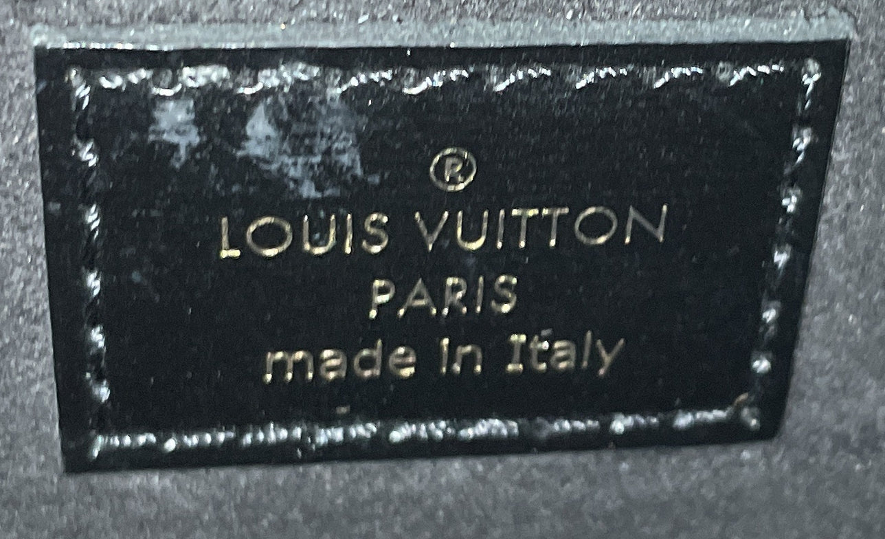 Pochette Metis Reverse Monogram Canvas