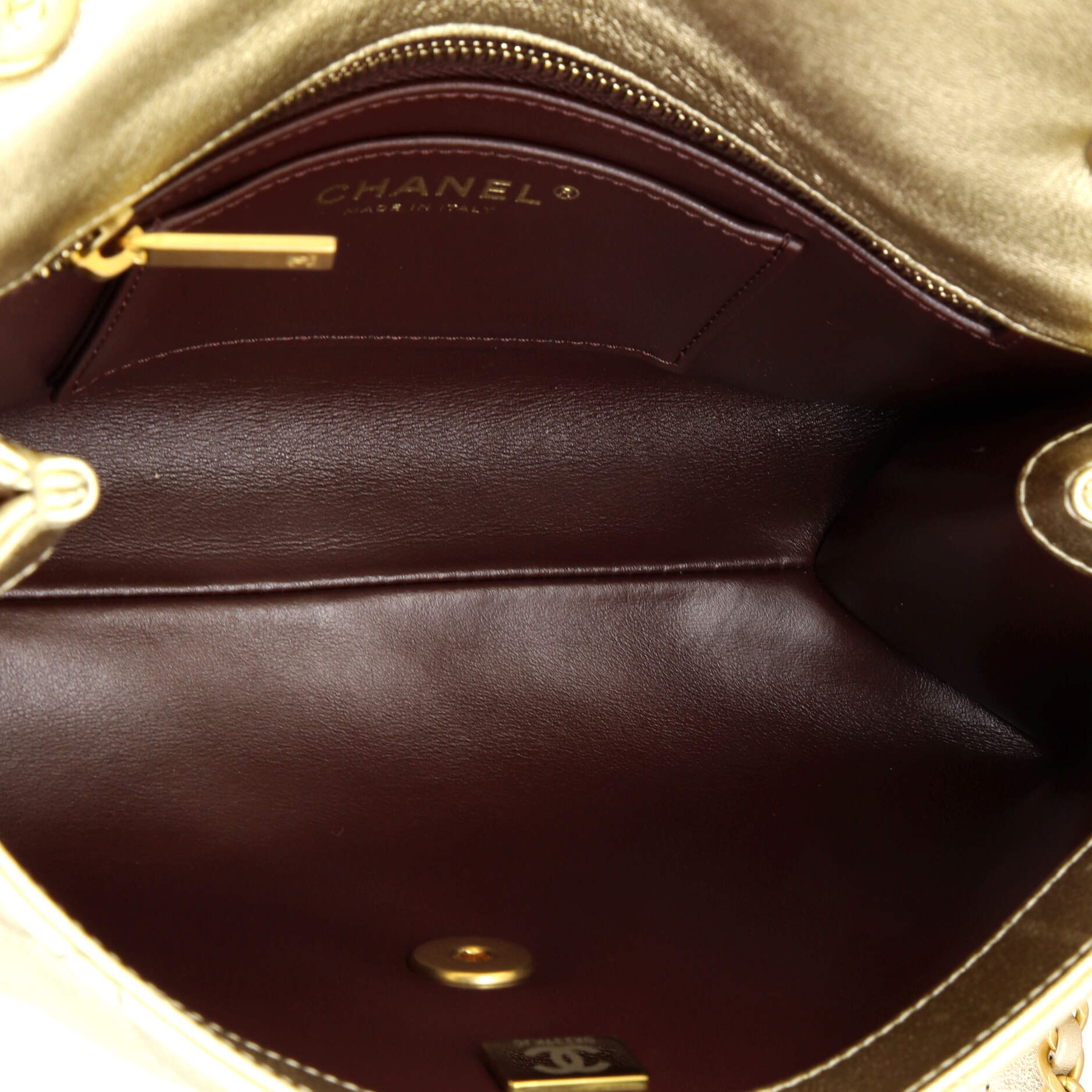 Chic Pearls Handle Flap Bag Quilted Shiny Lambskin Small