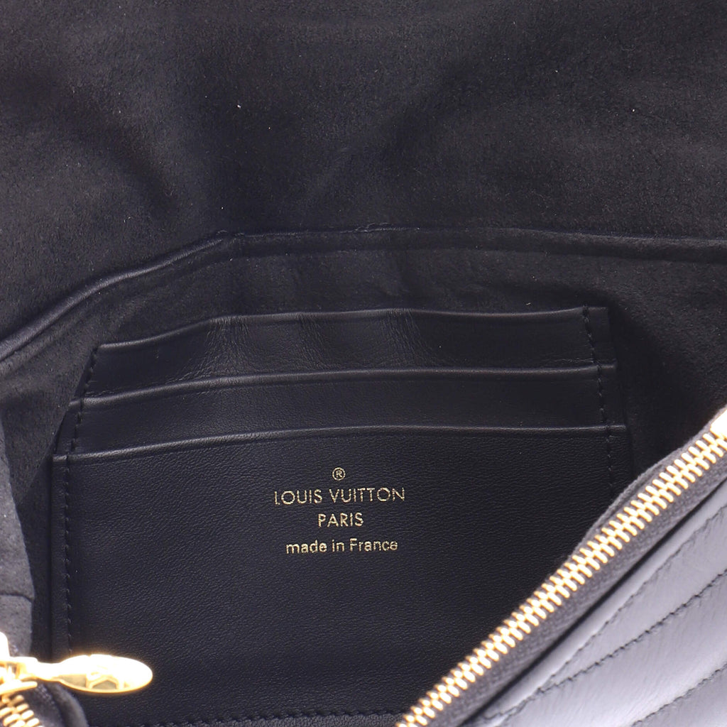 New Wave Chain Pochette Quilted Leather