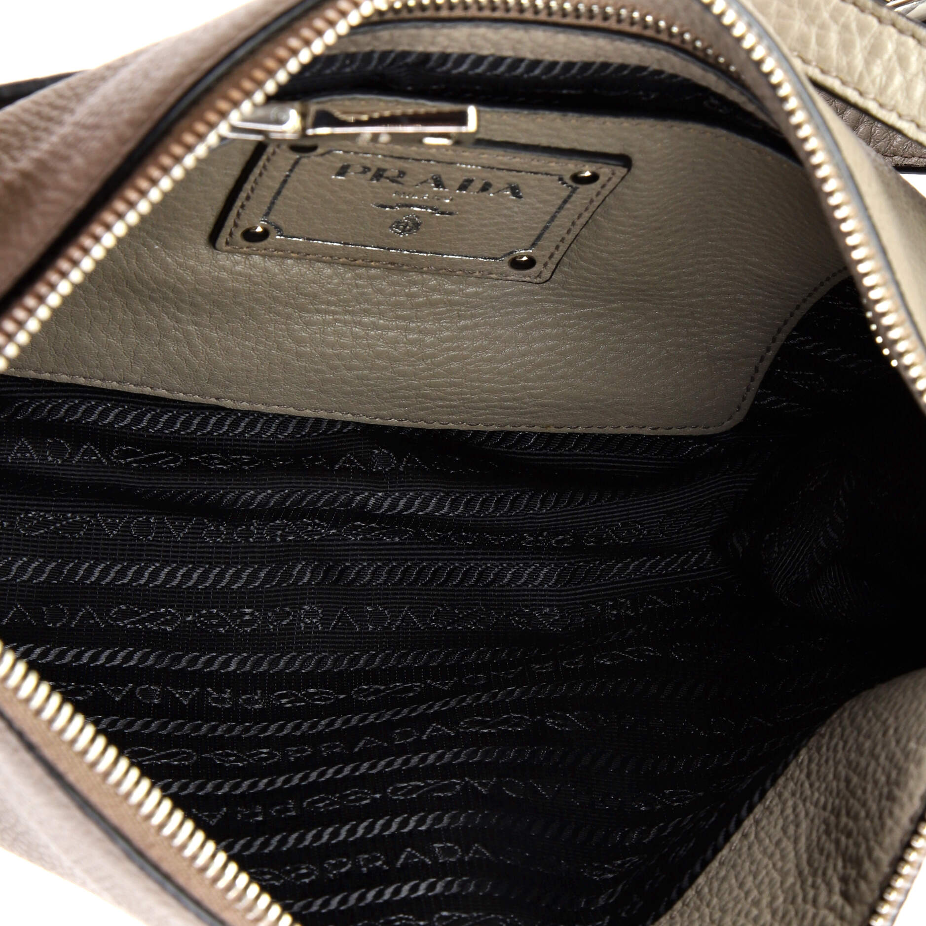 Flat Zip Crossbody Bag Vitello Daino Mini