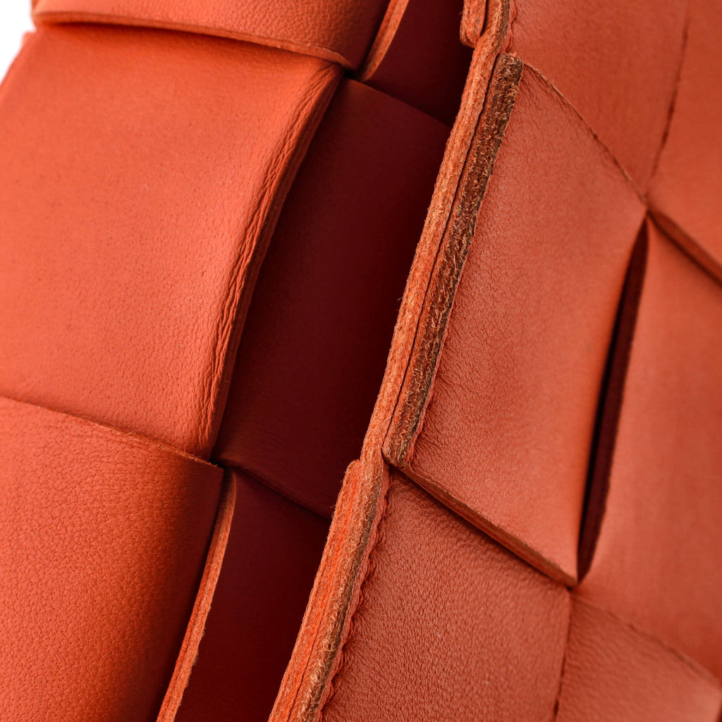 Cassette Crossbody Bag Maxi Intrecciato Leather Small