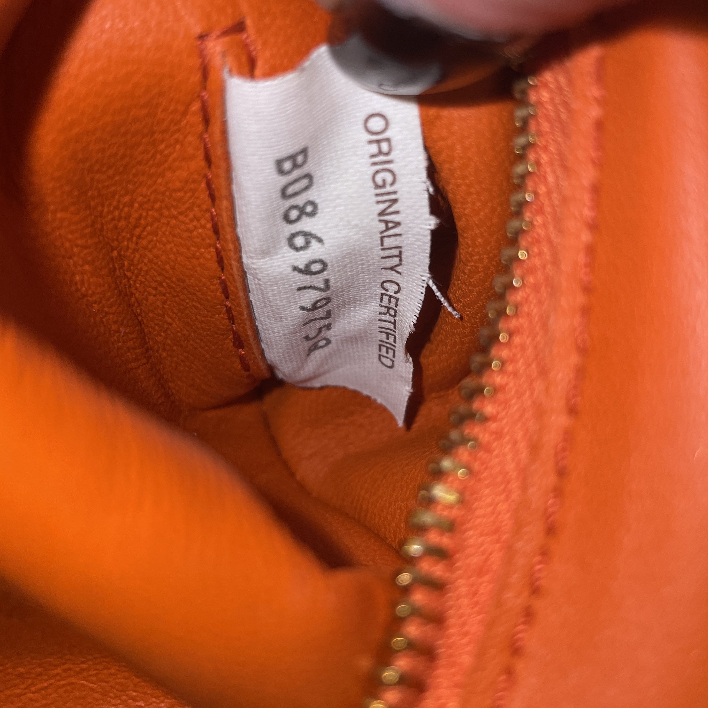 Cassette Crossbody Bag Maxi Intrecciato Leather Small