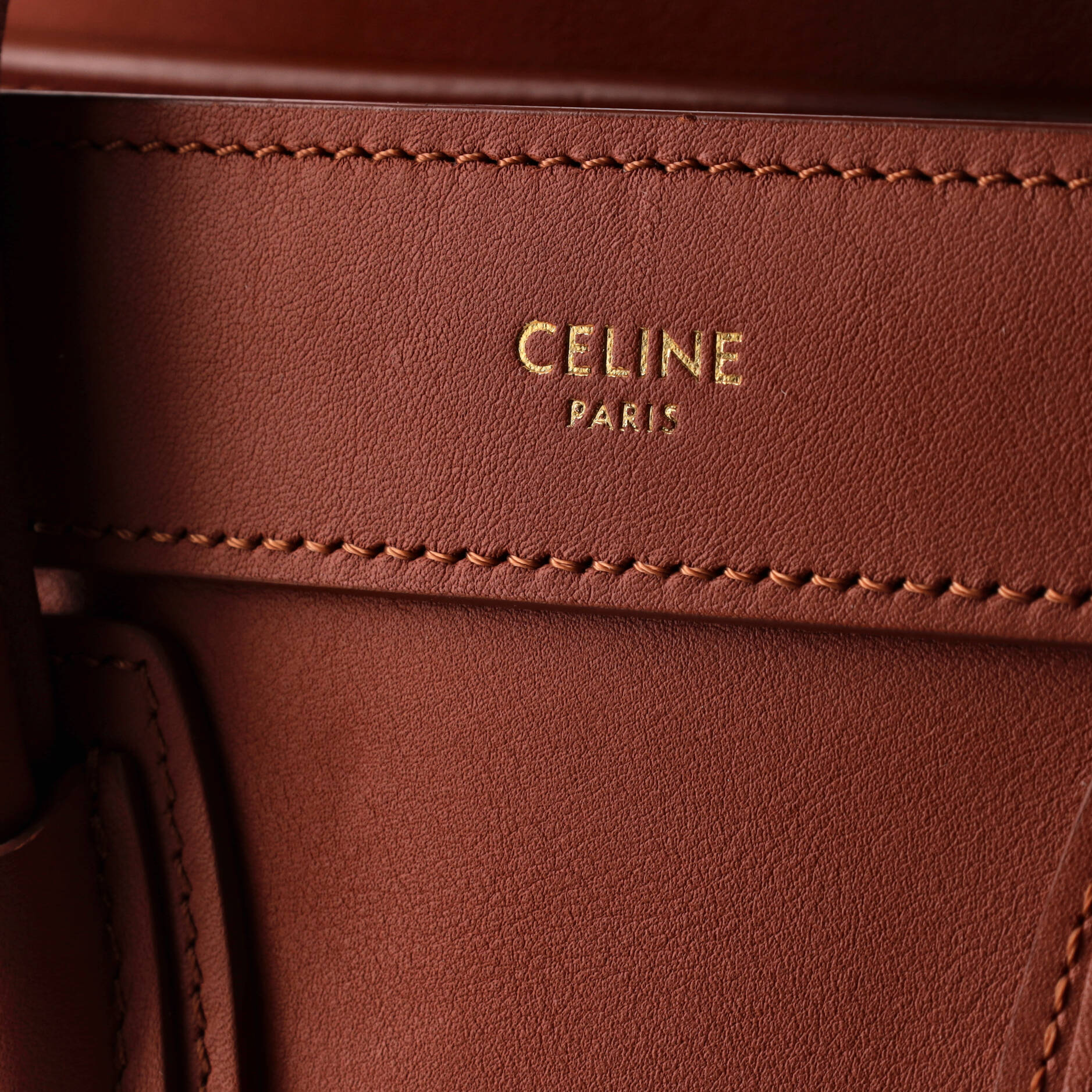 Luggage Bag Smooth Leather Nano