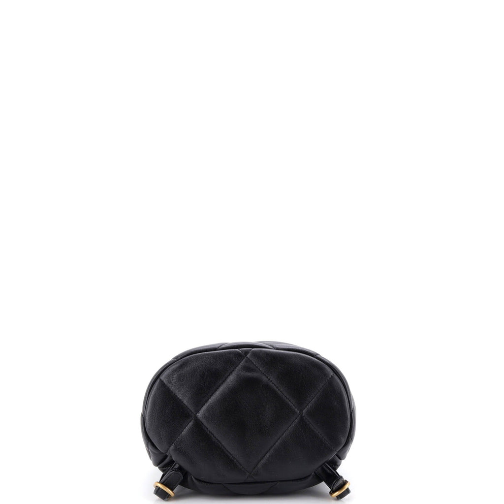 19 Flap Backpack Quilted Lambskin