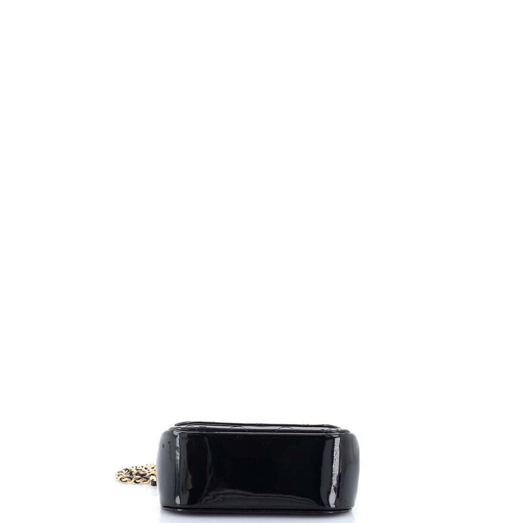 CC Frame Flap Clutch with Chain Quilted Patent