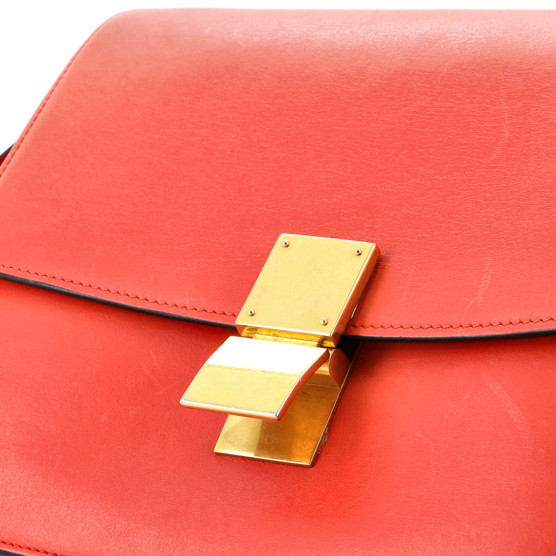 Classic Box Bag Smooth Leather Medium