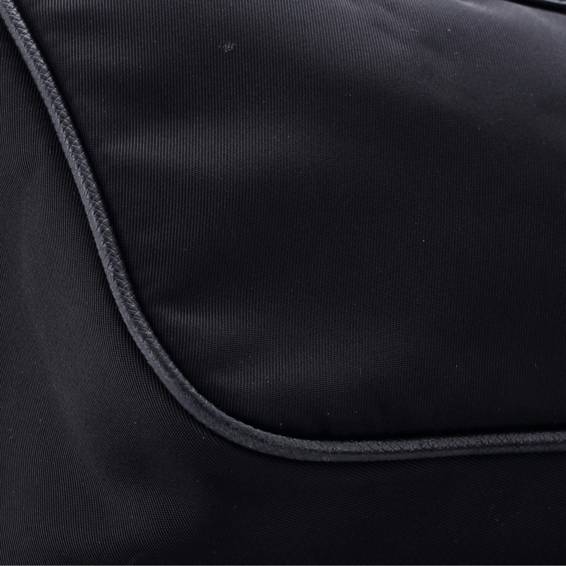 Re-Edition 2005 Shoulder Bag Tessuto Small