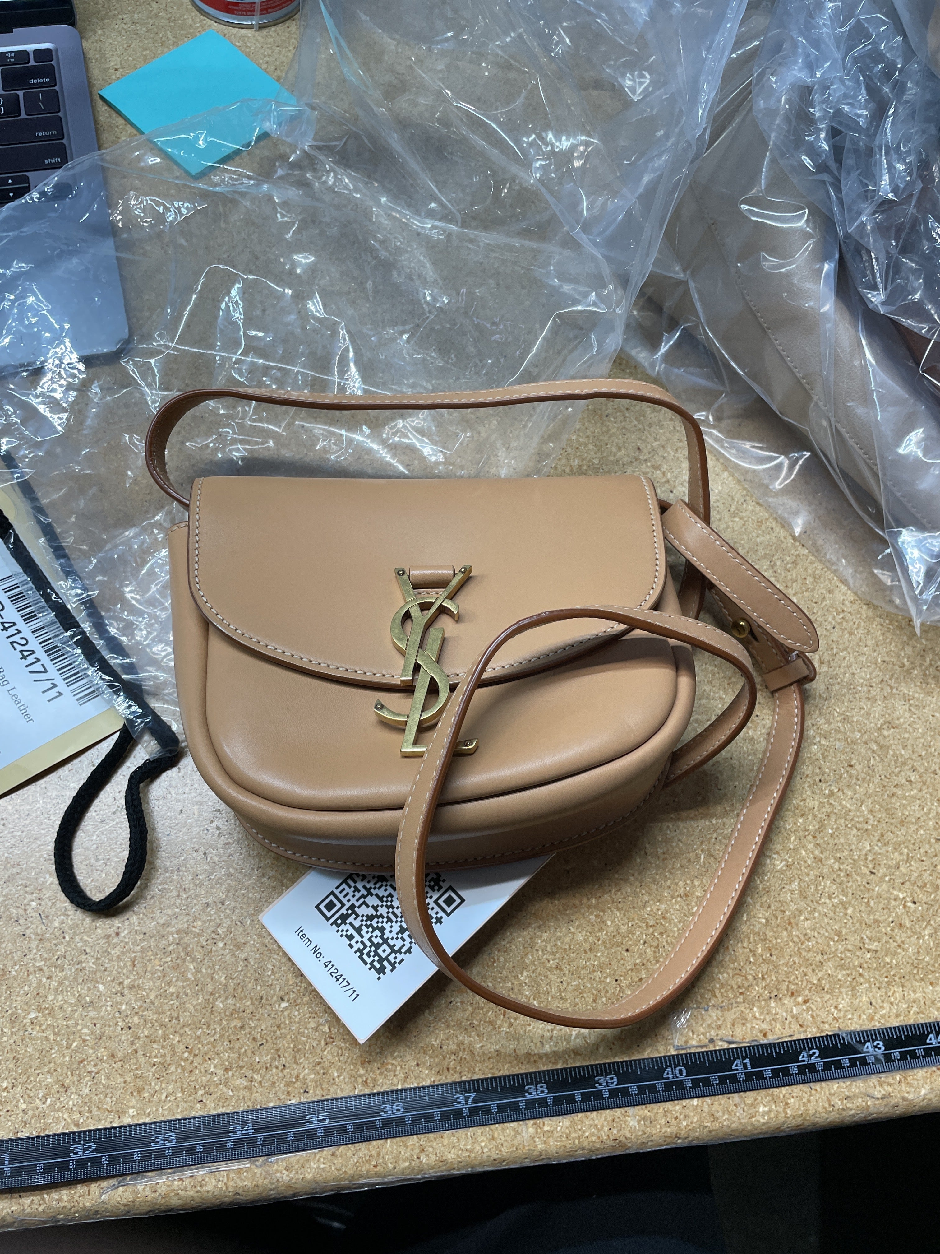 Kaia Shoulder Bag Leather Small