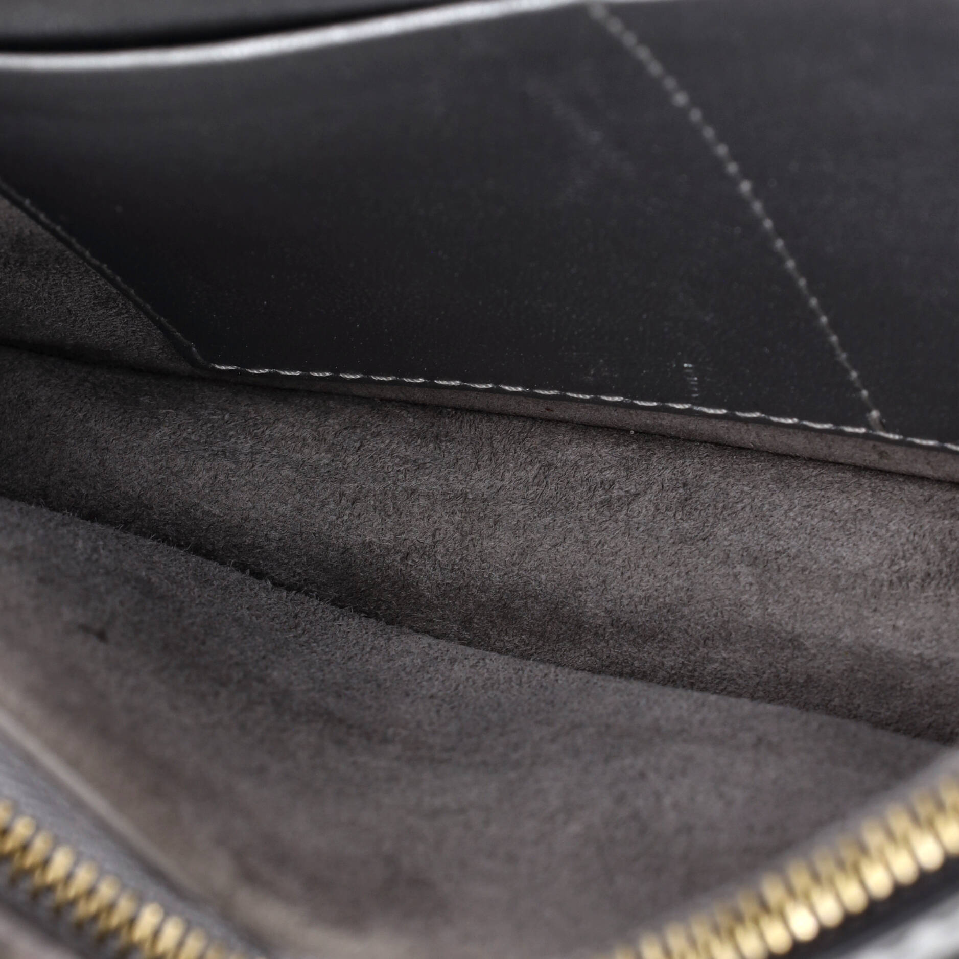 J'Adior Wallet on Chain Leather