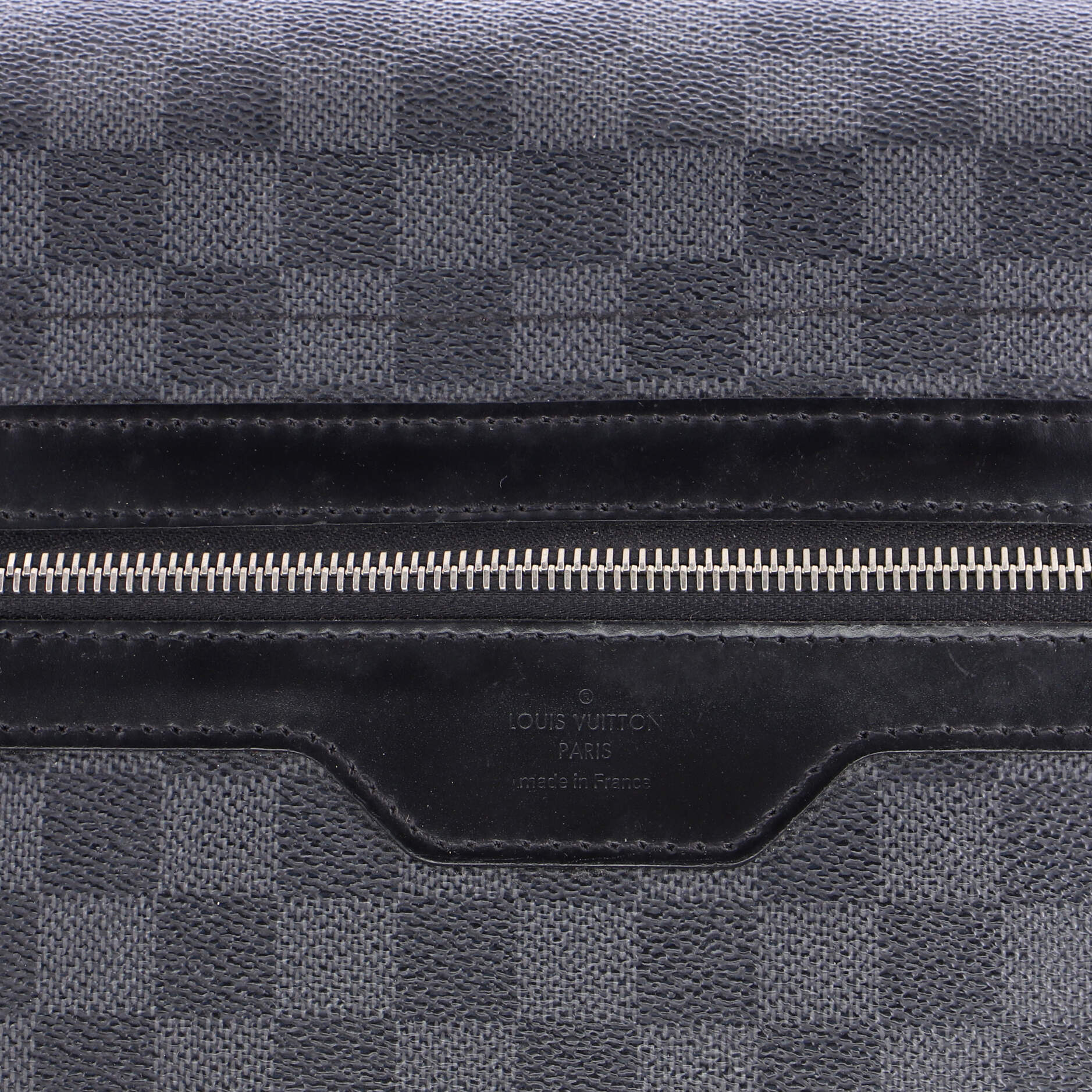 Daniel Messenger Bag Damier Graphite MM
