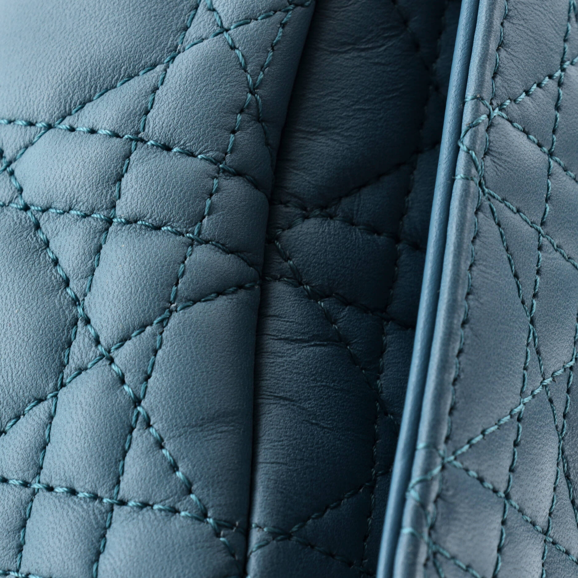 Caro Bag Cannage Quilt Calfskin Medium