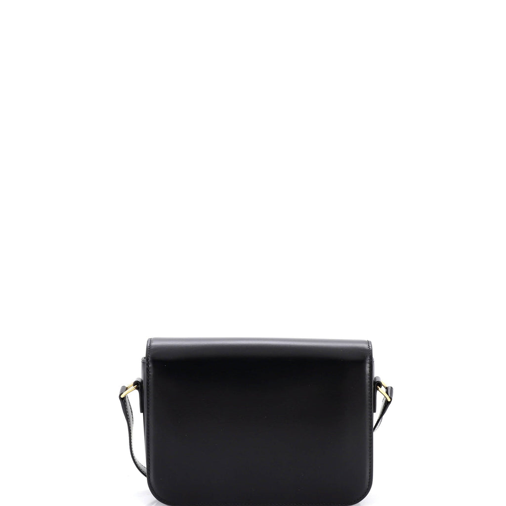 Triomphe Shoulder Bag Smooth Calfskin Medium