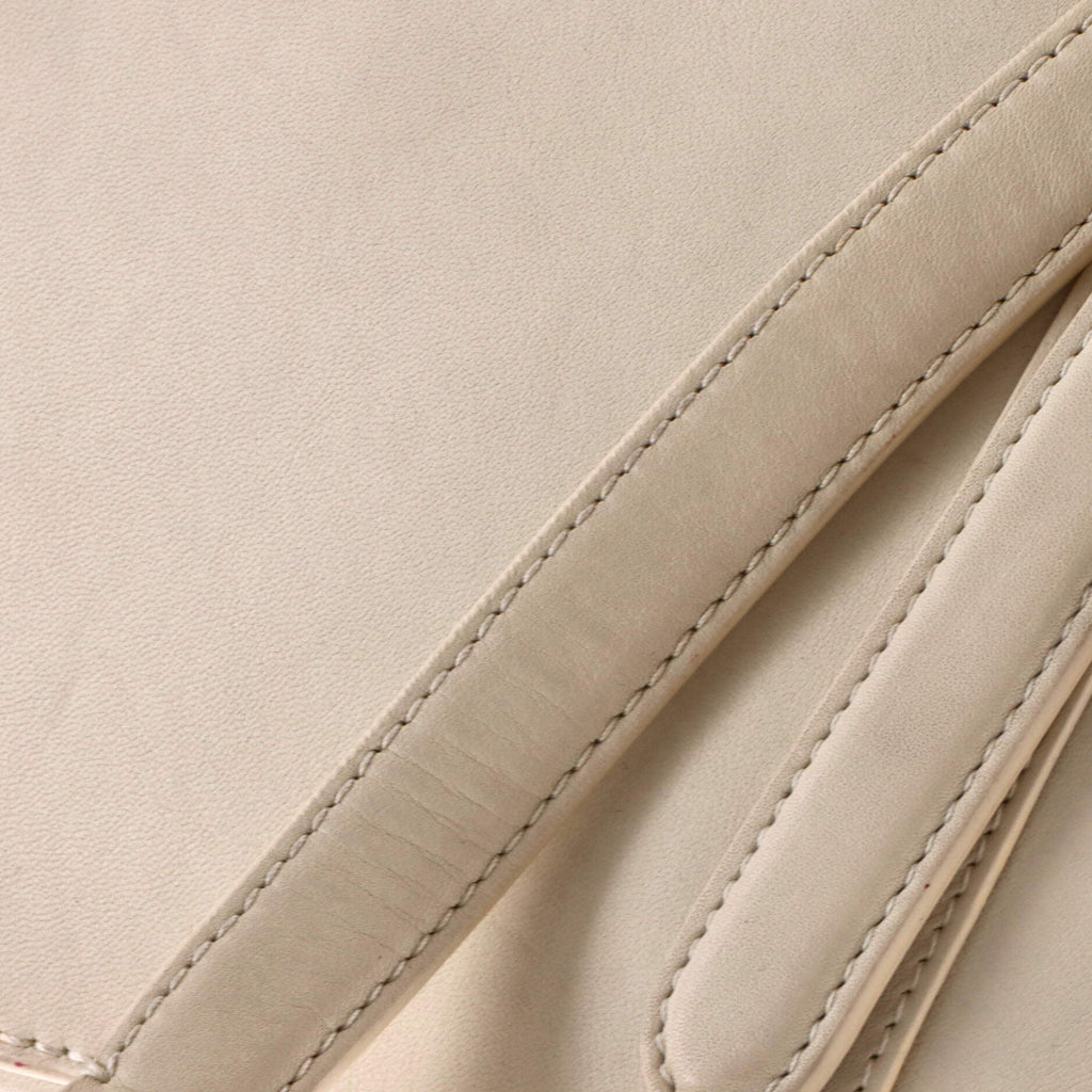 Ultra Matte Saddle Handbag Leather Medium