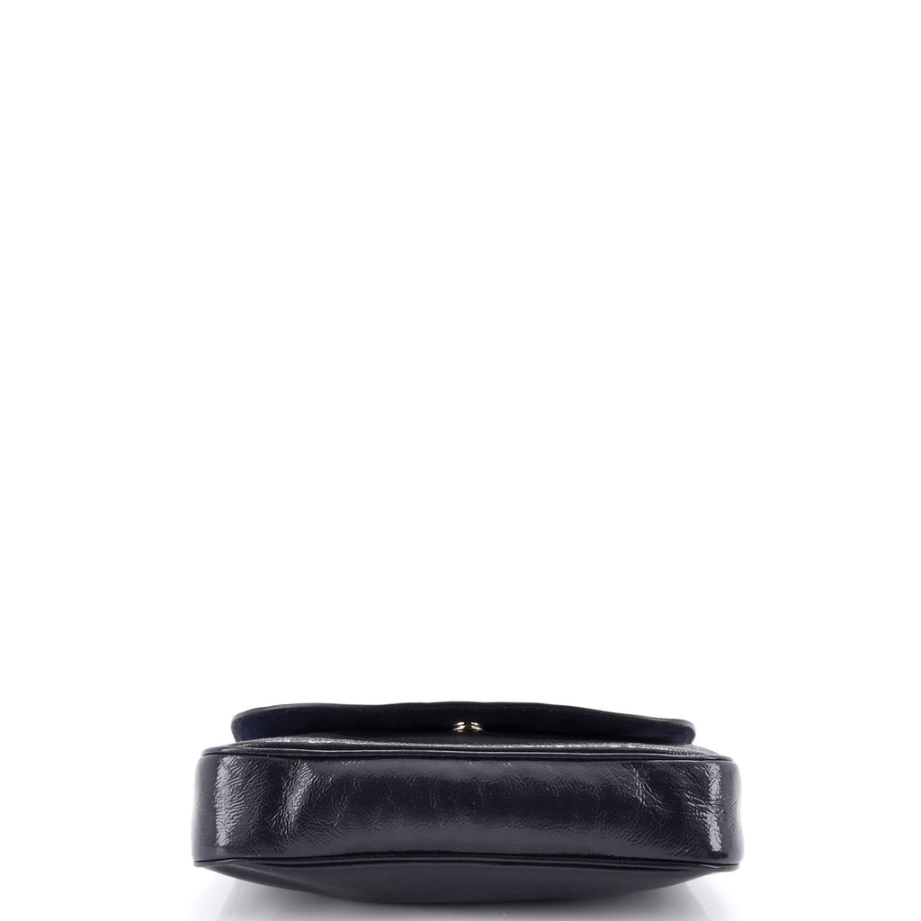 Soho Chain Crossbody Bag Leather Medium