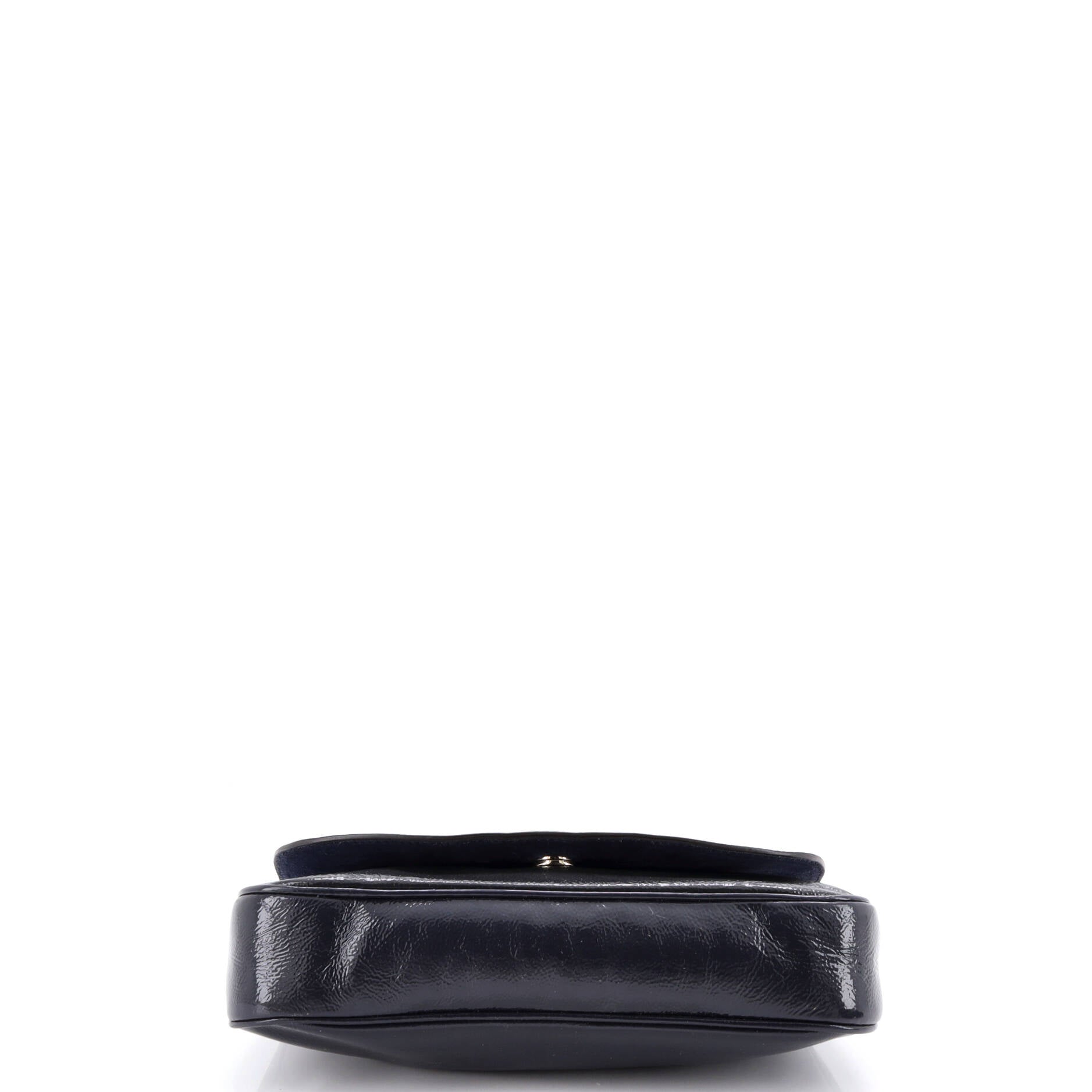 Soho Chain Crossbody Bag Leather Medium