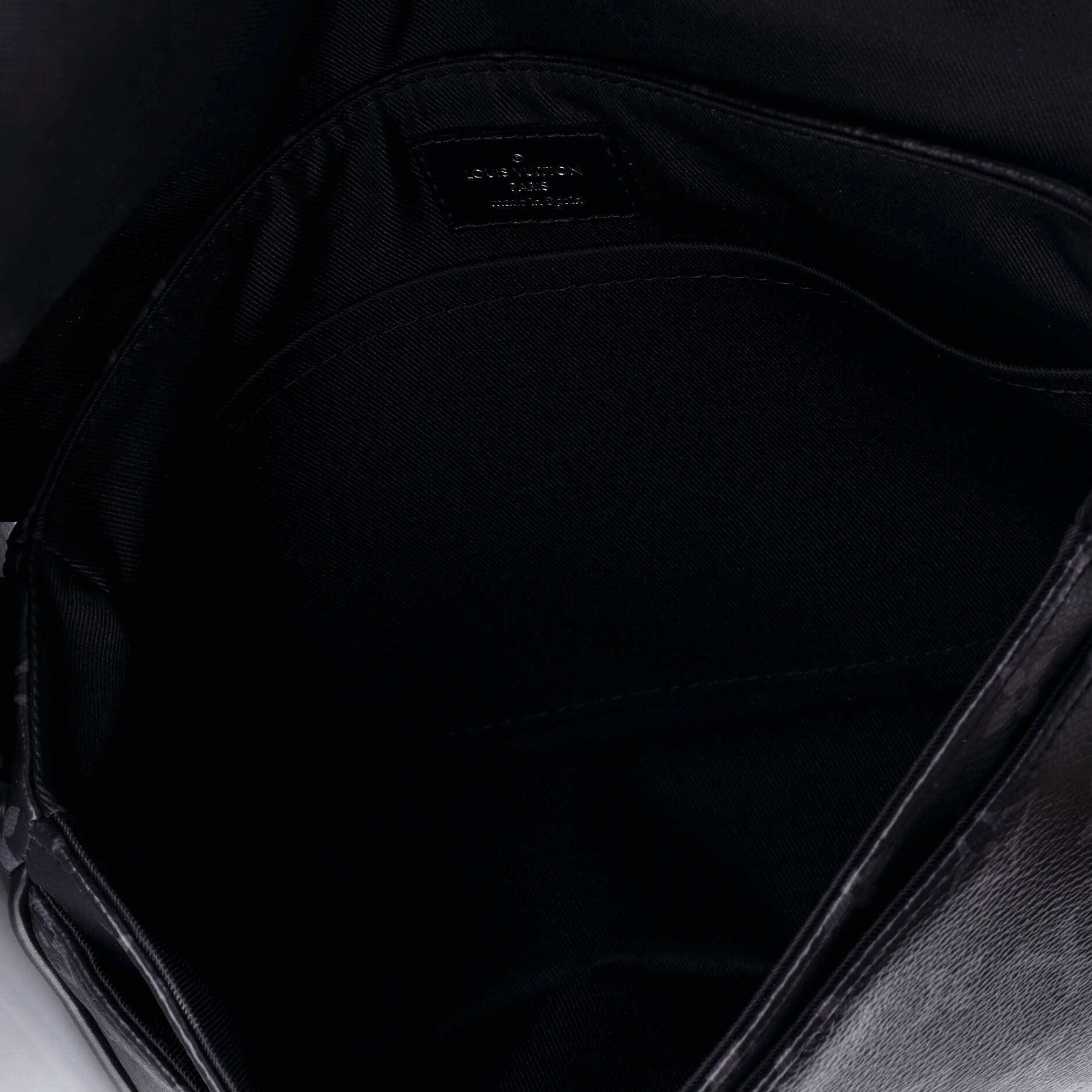 District Messenger Bag Monogram Eclipse Canvas PM