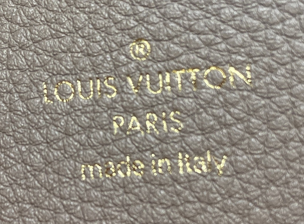 LV Pont 9 Soft Bag Leather PM